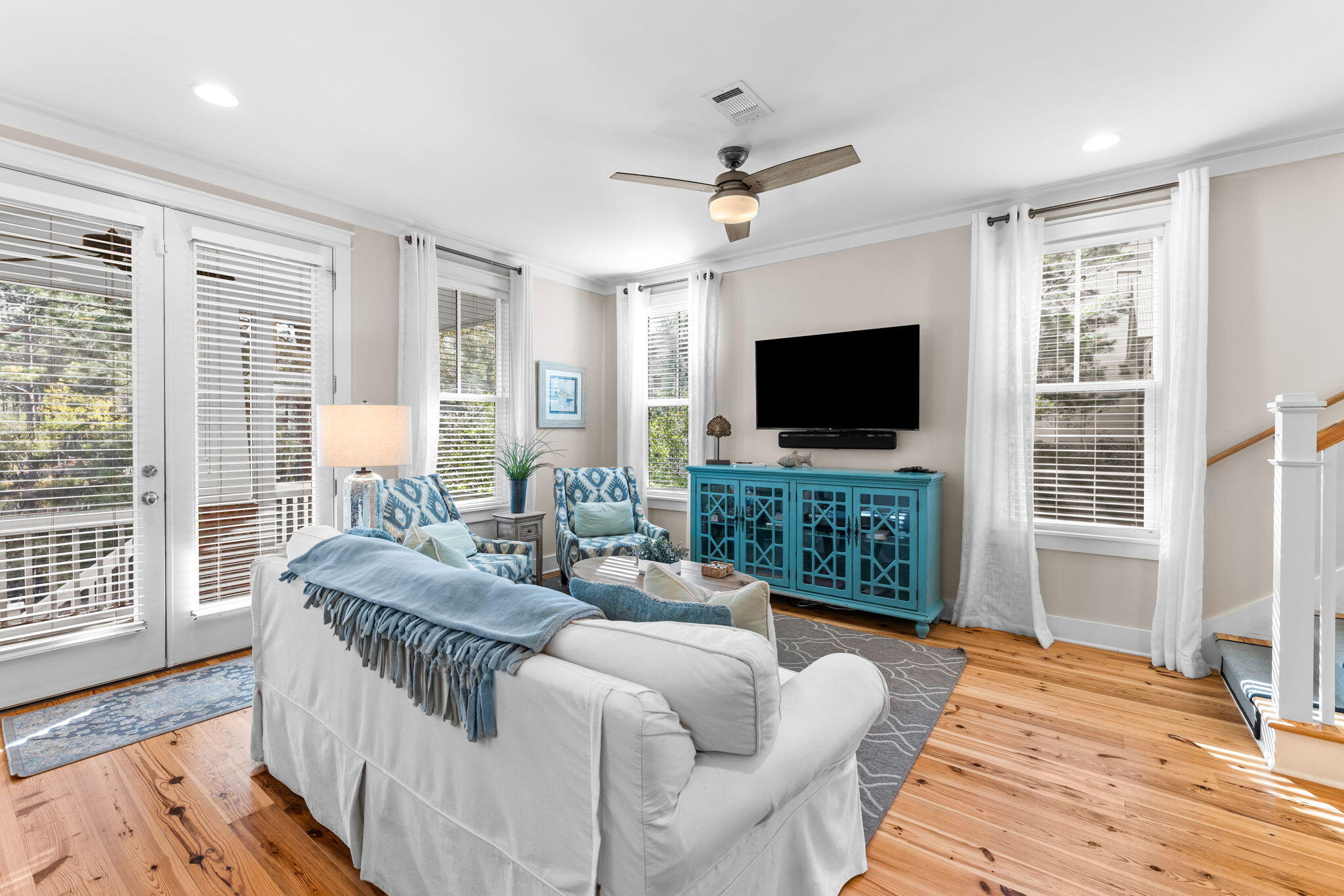 FOREST LAKES - Residential