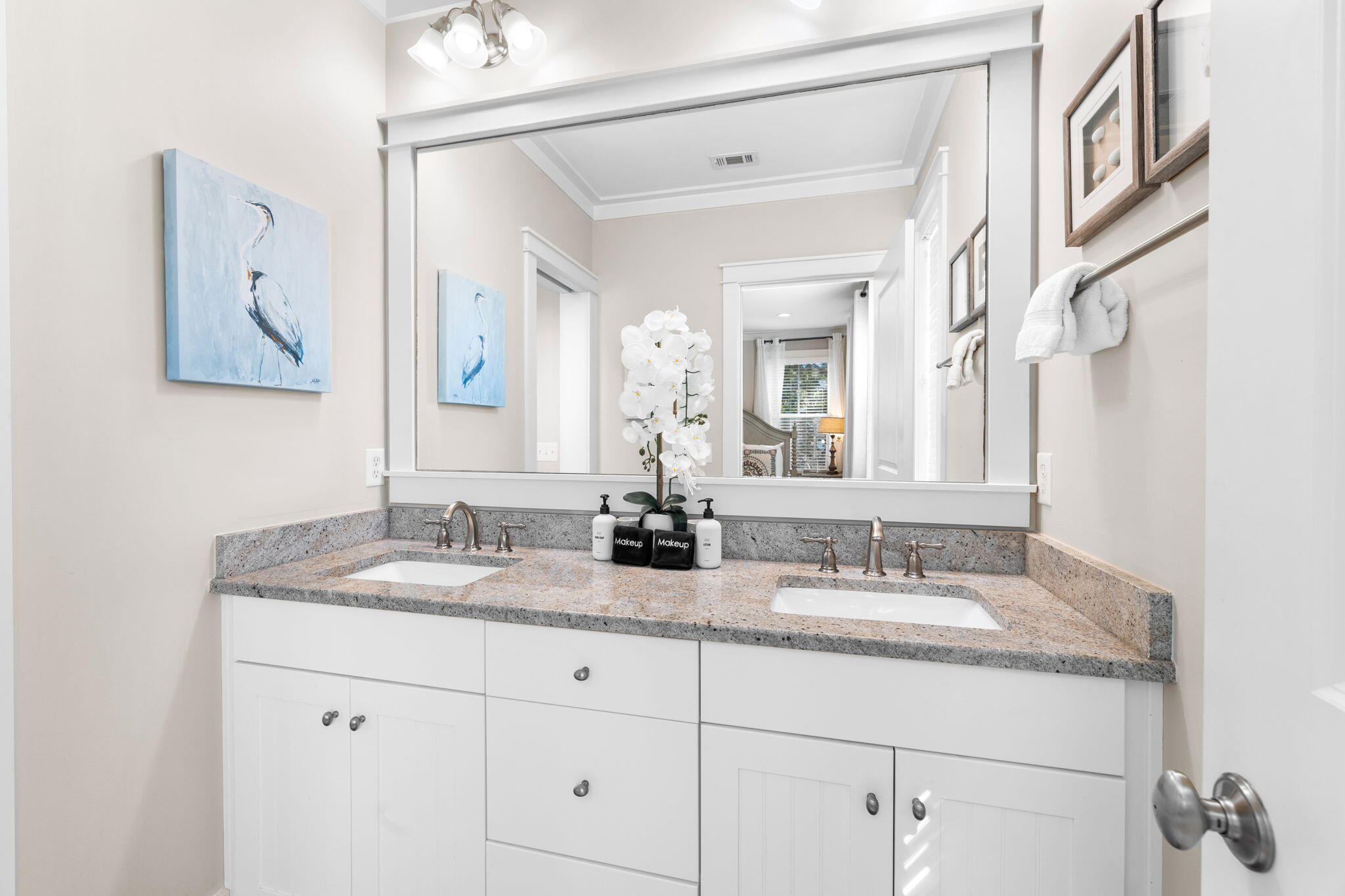 FOREST LAKES - Residential