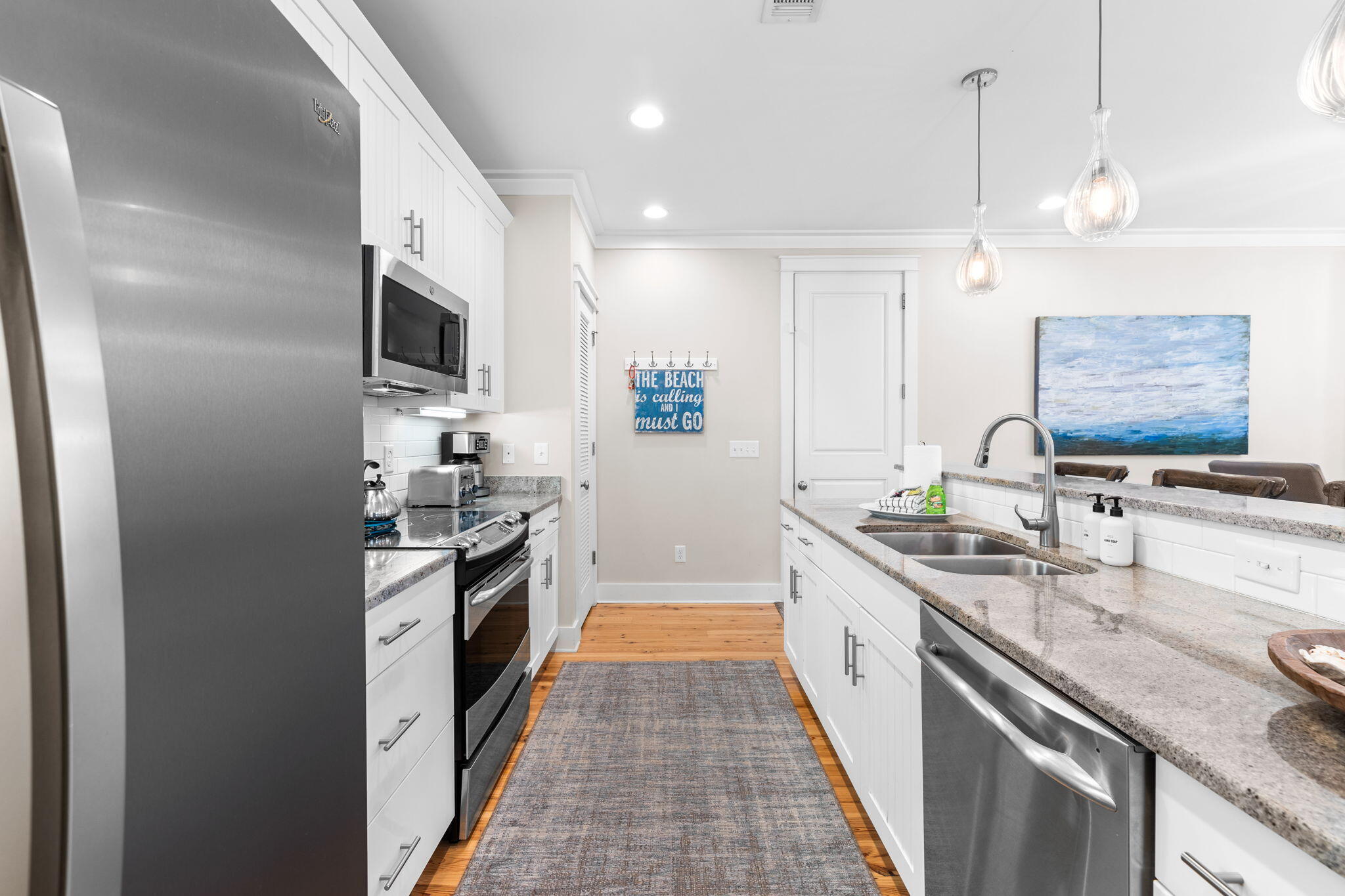 FOREST LAKES - Residential