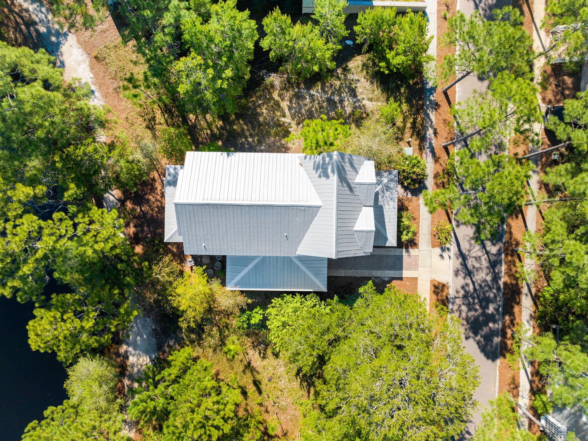 FOREST LAKES - Residential