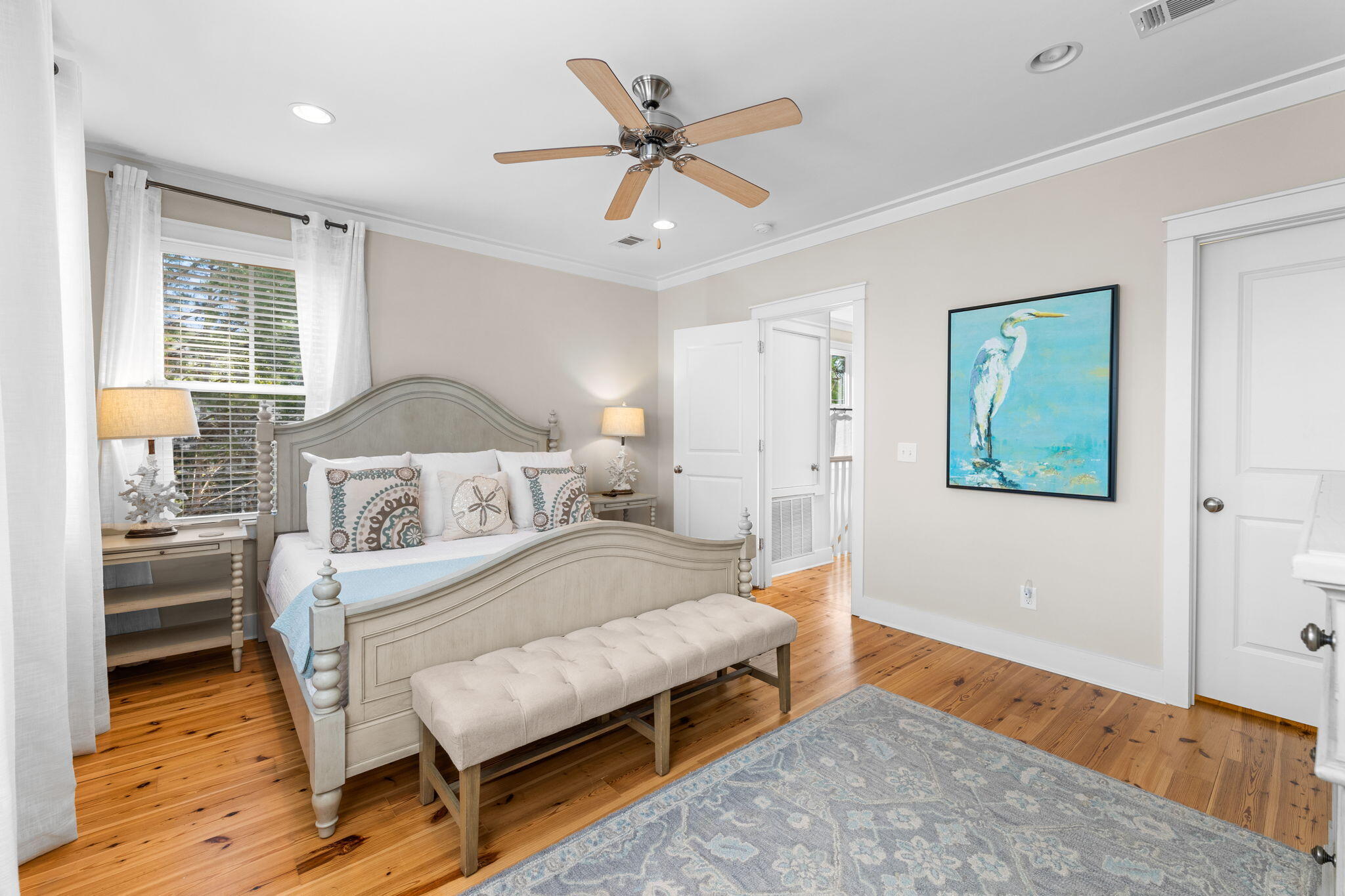 FOREST LAKES - Residential