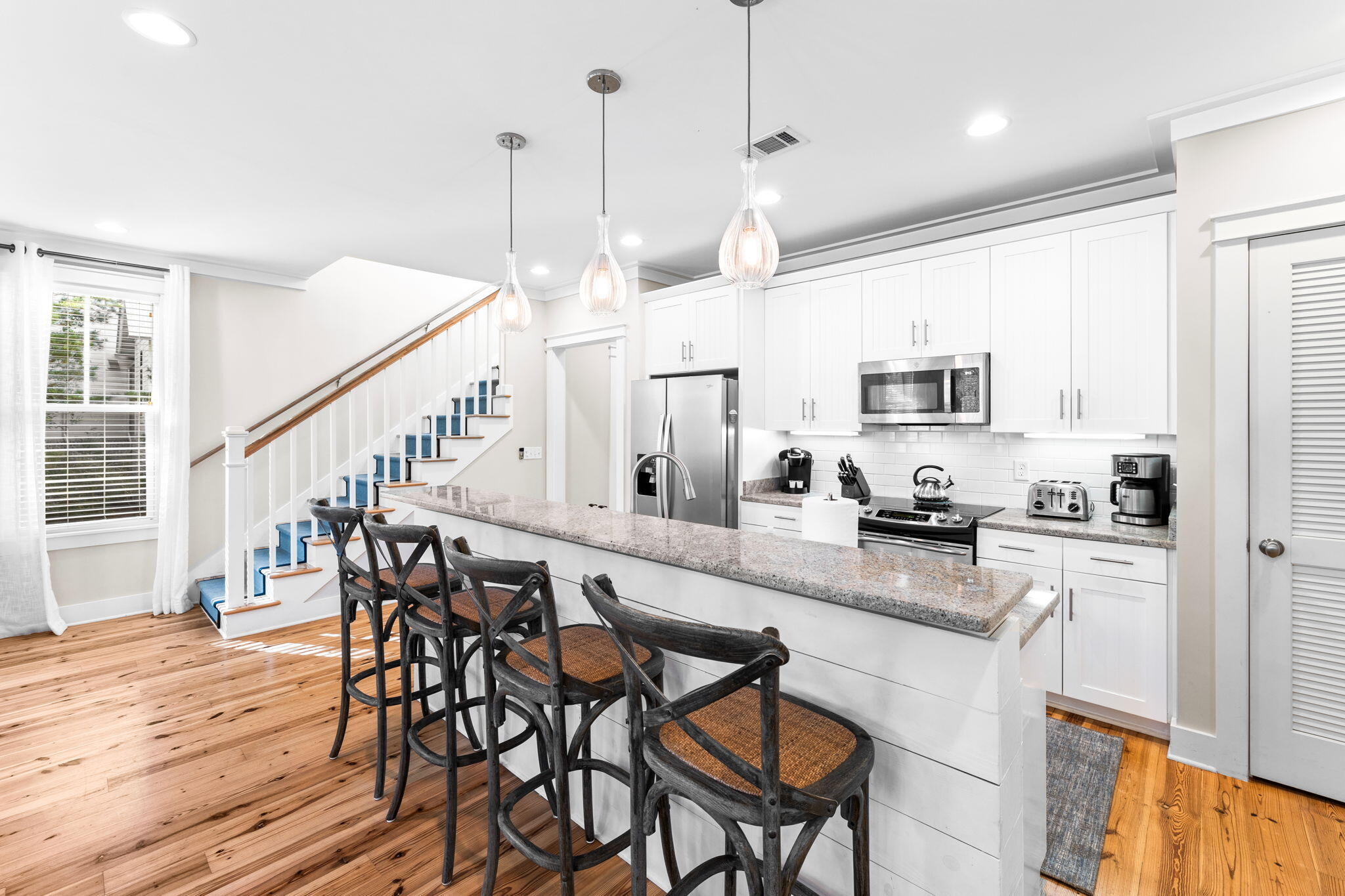 FOREST LAKES - Residential