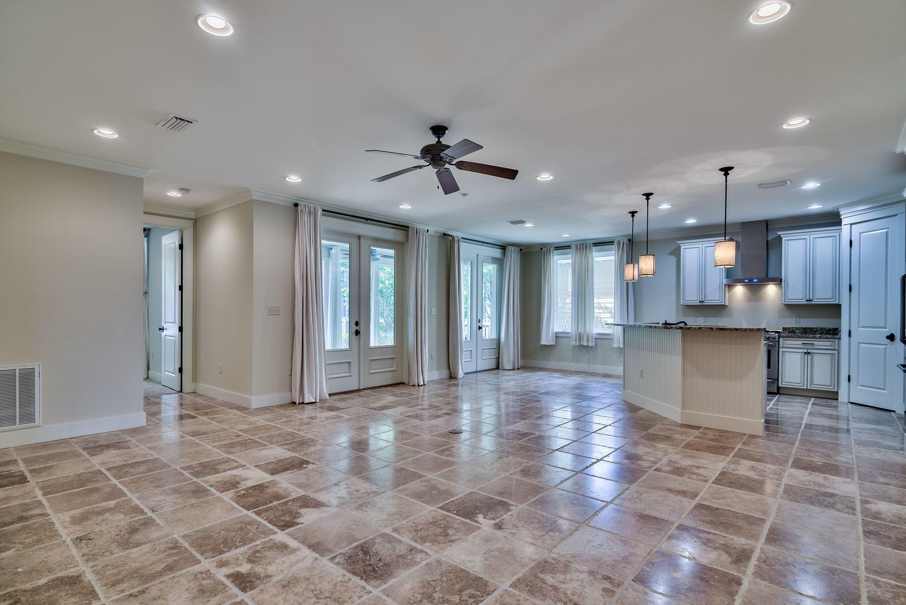 CARSON OAKS - Residential