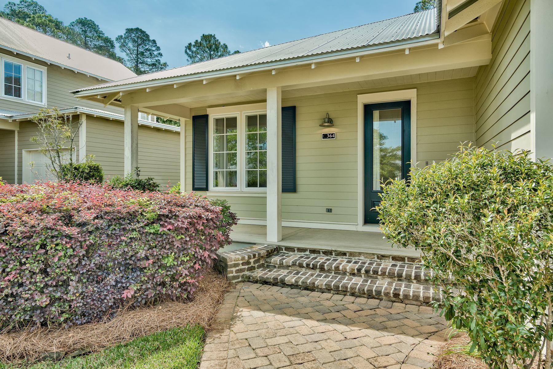 CARSON OAKS - Residential