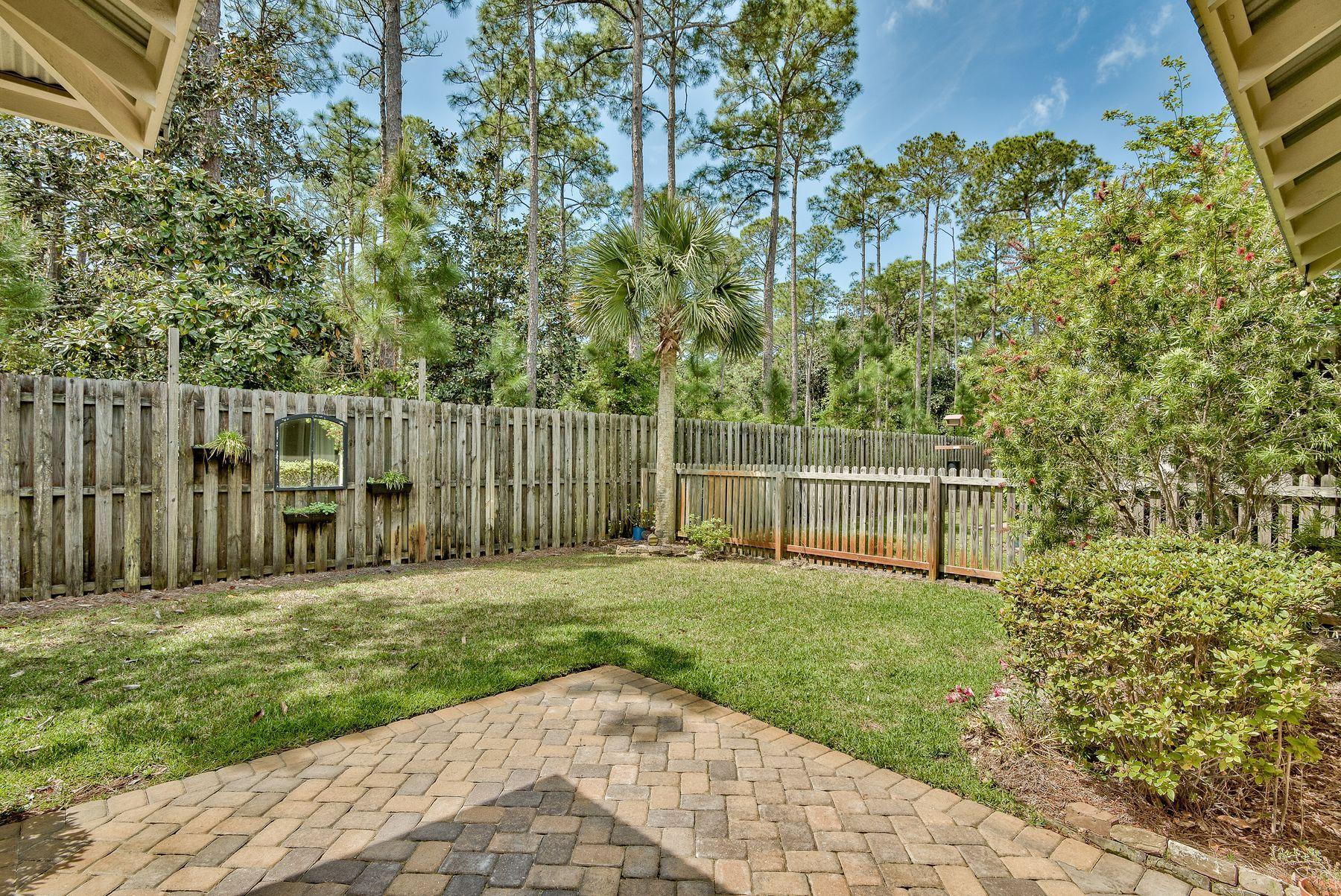 CARSON OAKS - Residential