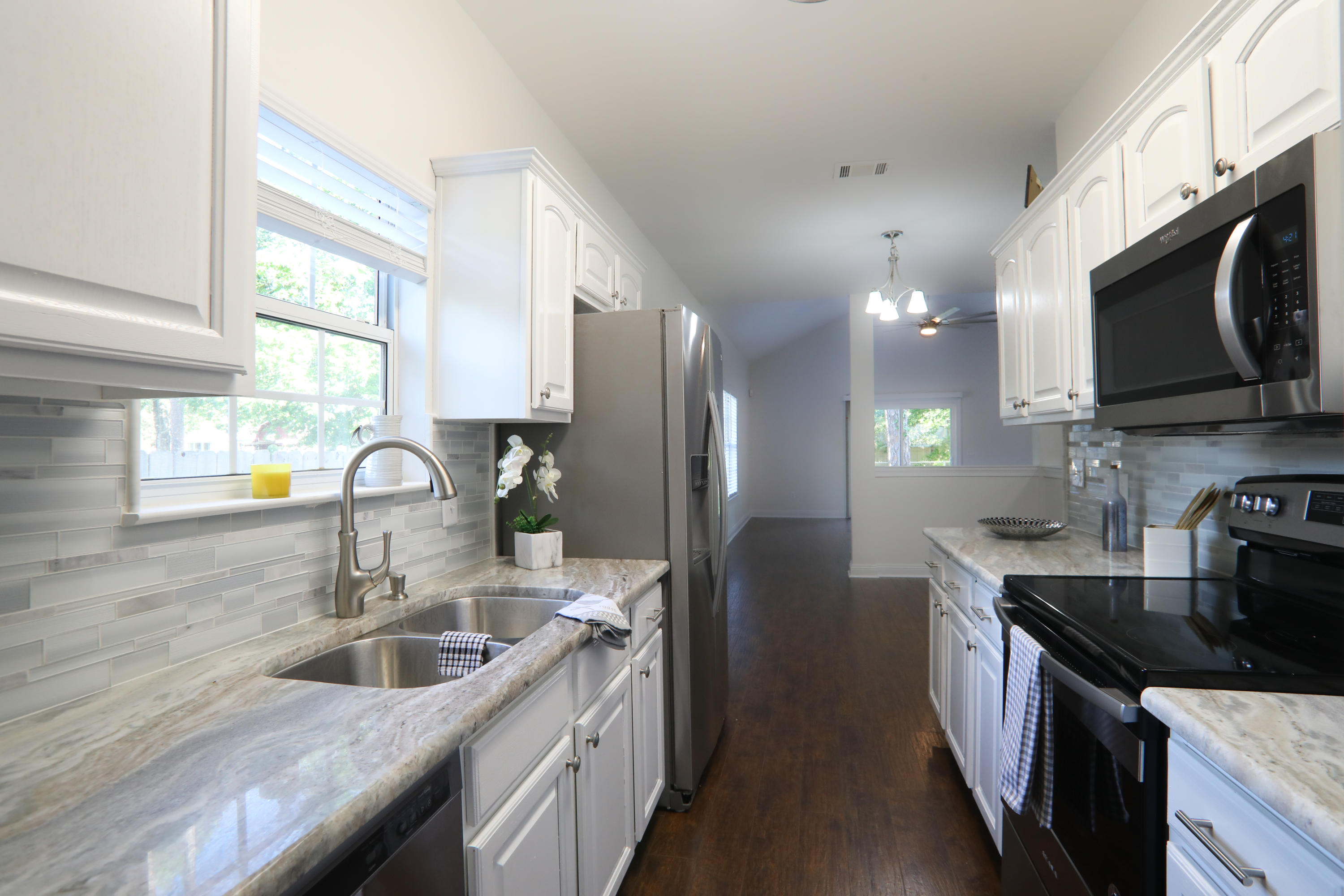 PORT DIXIE LOTS 27 & 28 BLK 61 - Residential