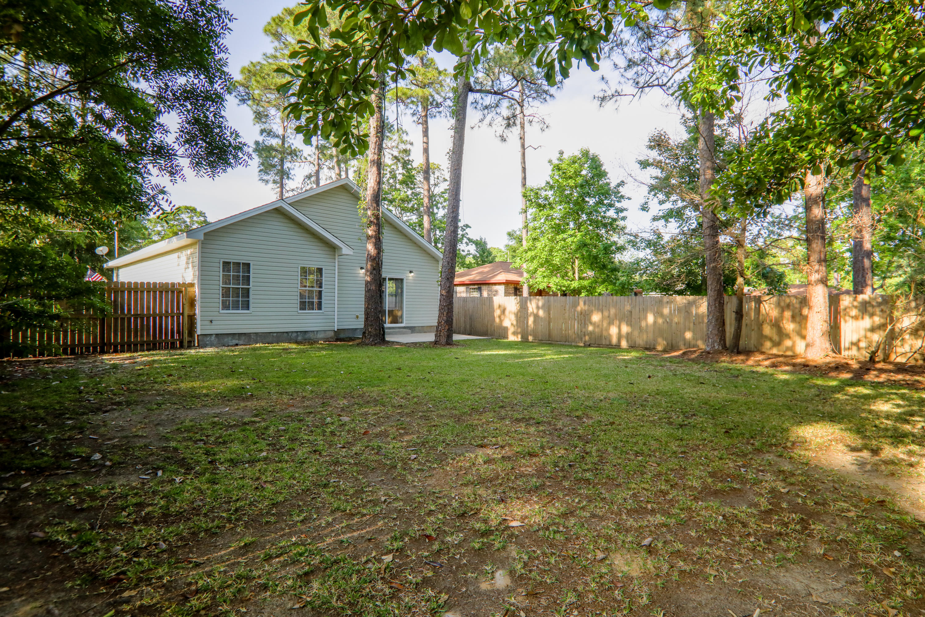 PORT DIXIE LOTS 27 & 28 BLK 61 - Residential