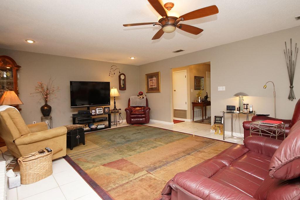 LIDO VILLAGE - Residential