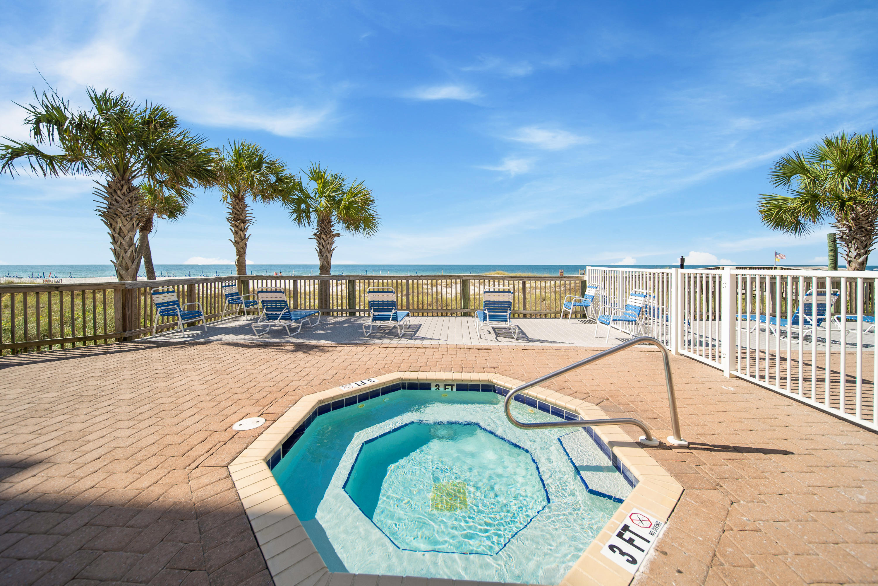 SEASPRAY CONDO - Residential