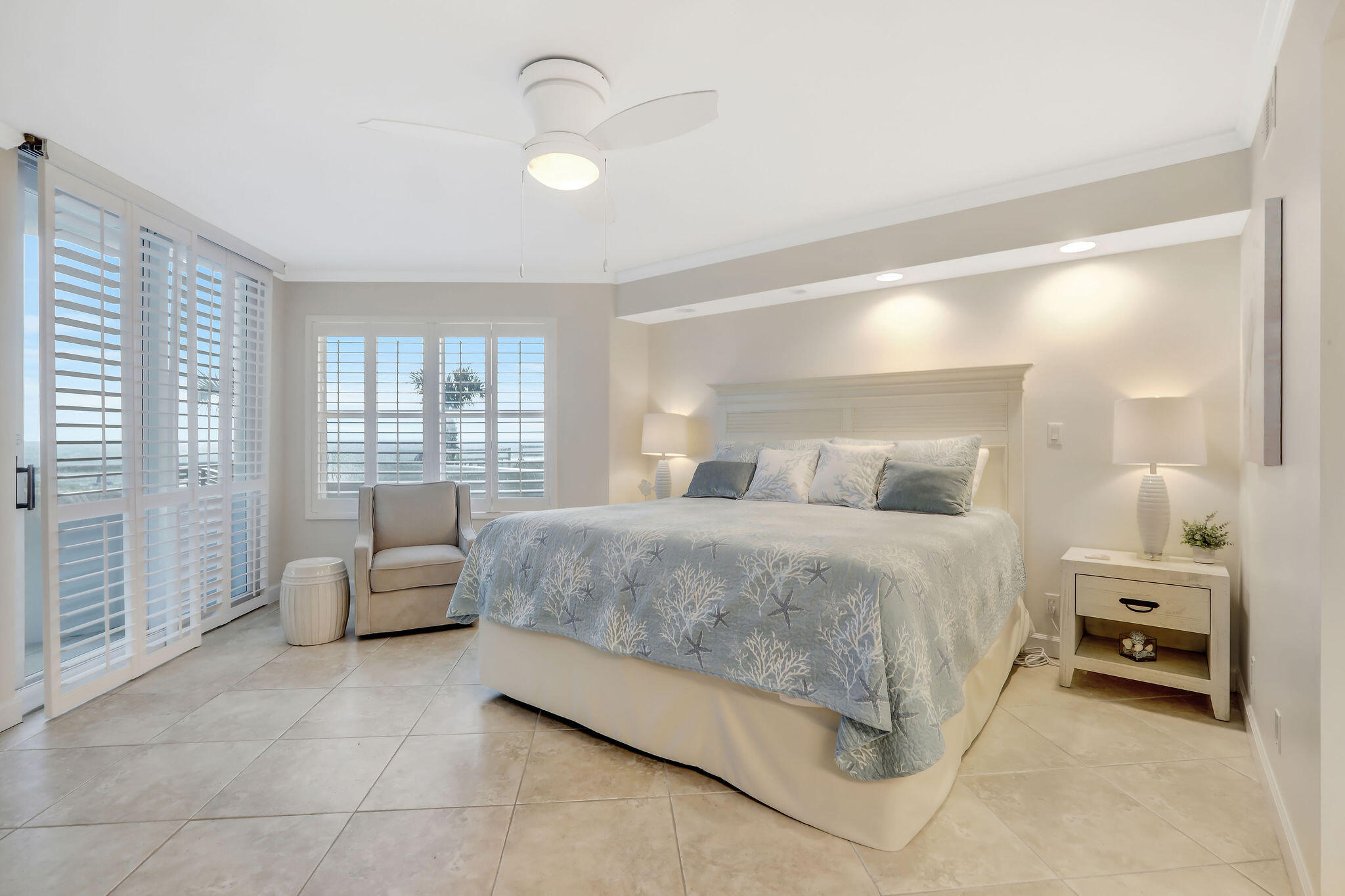 SEASPRAY CONDO - Residential