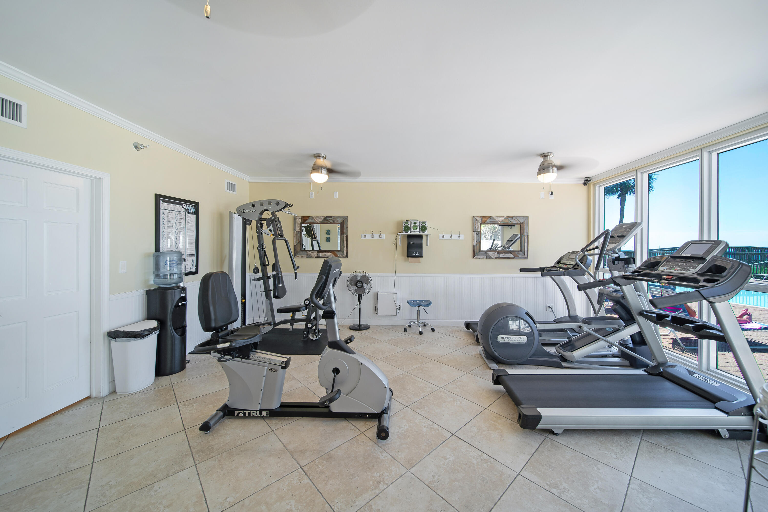 SEASPRAY CONDO - Residential