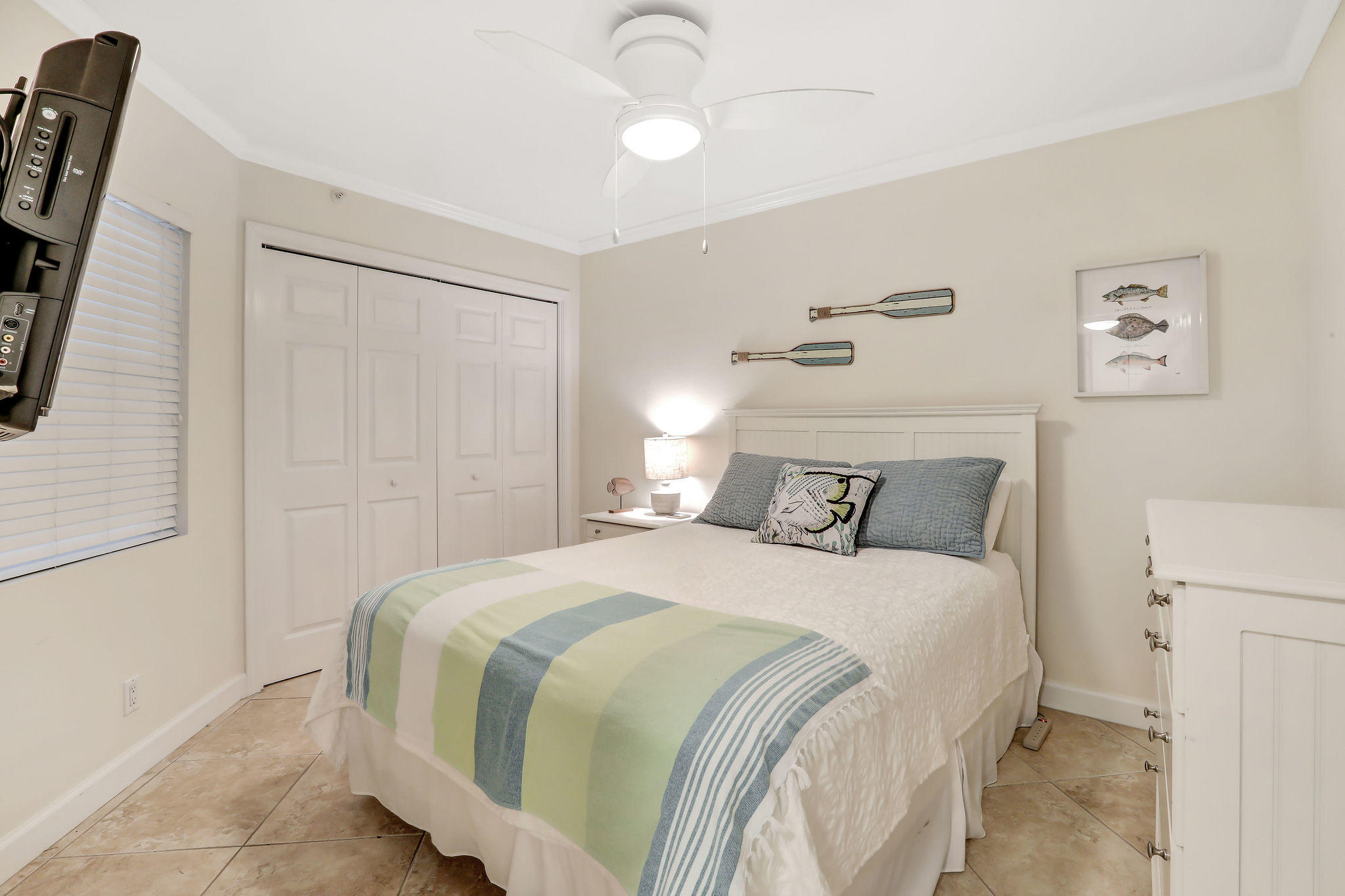 SEASPRAY CONDO - Residential