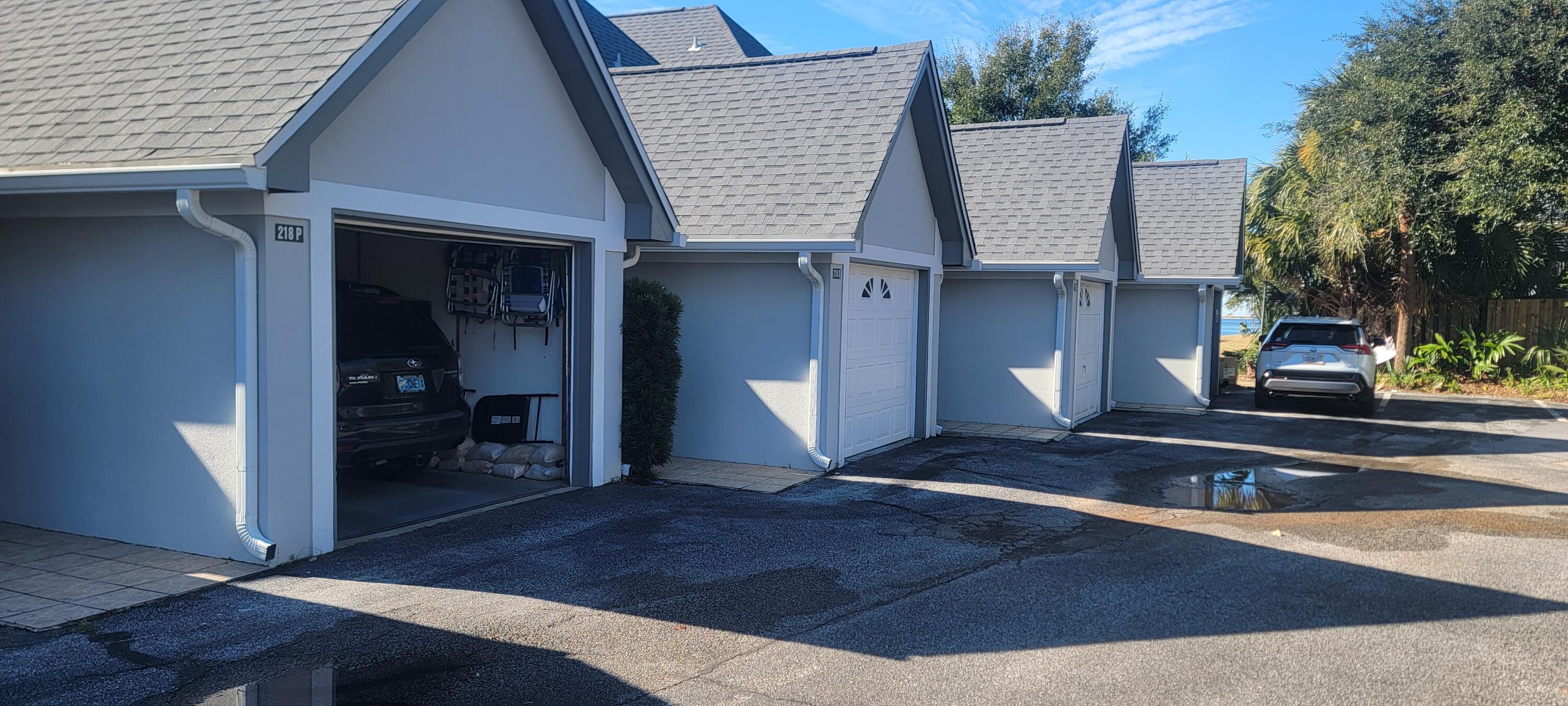 BROOKS LANDING - Residential