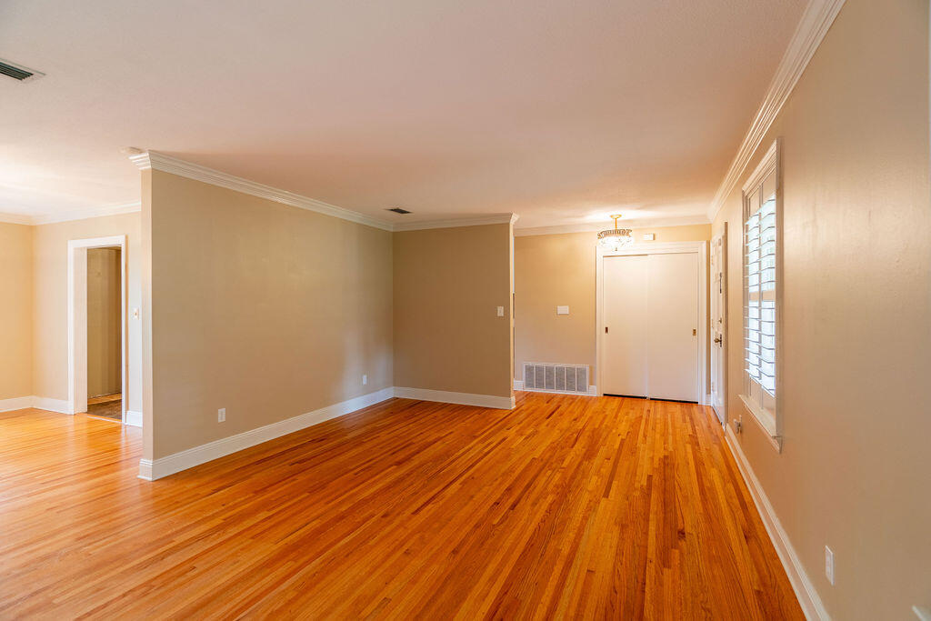 FOREST PARK - Residential