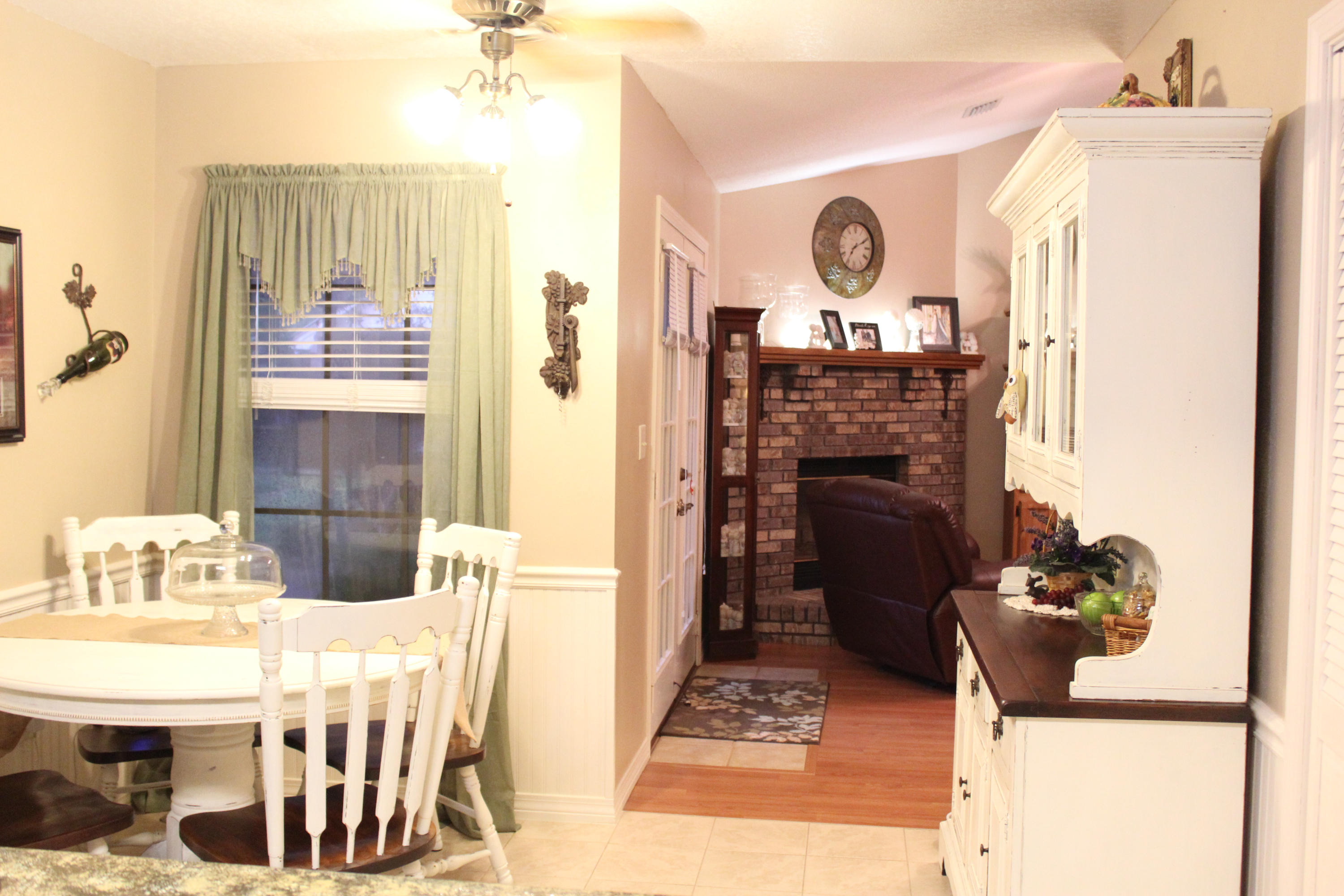 COUNTRYVIEW ESTATES 3RD ADDN - Residential