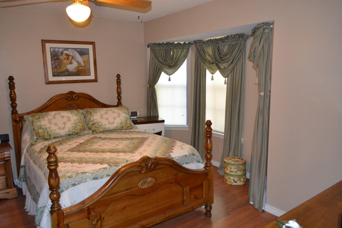 COUNTRYVIEW ESTATES 3RD ADDN - Residential