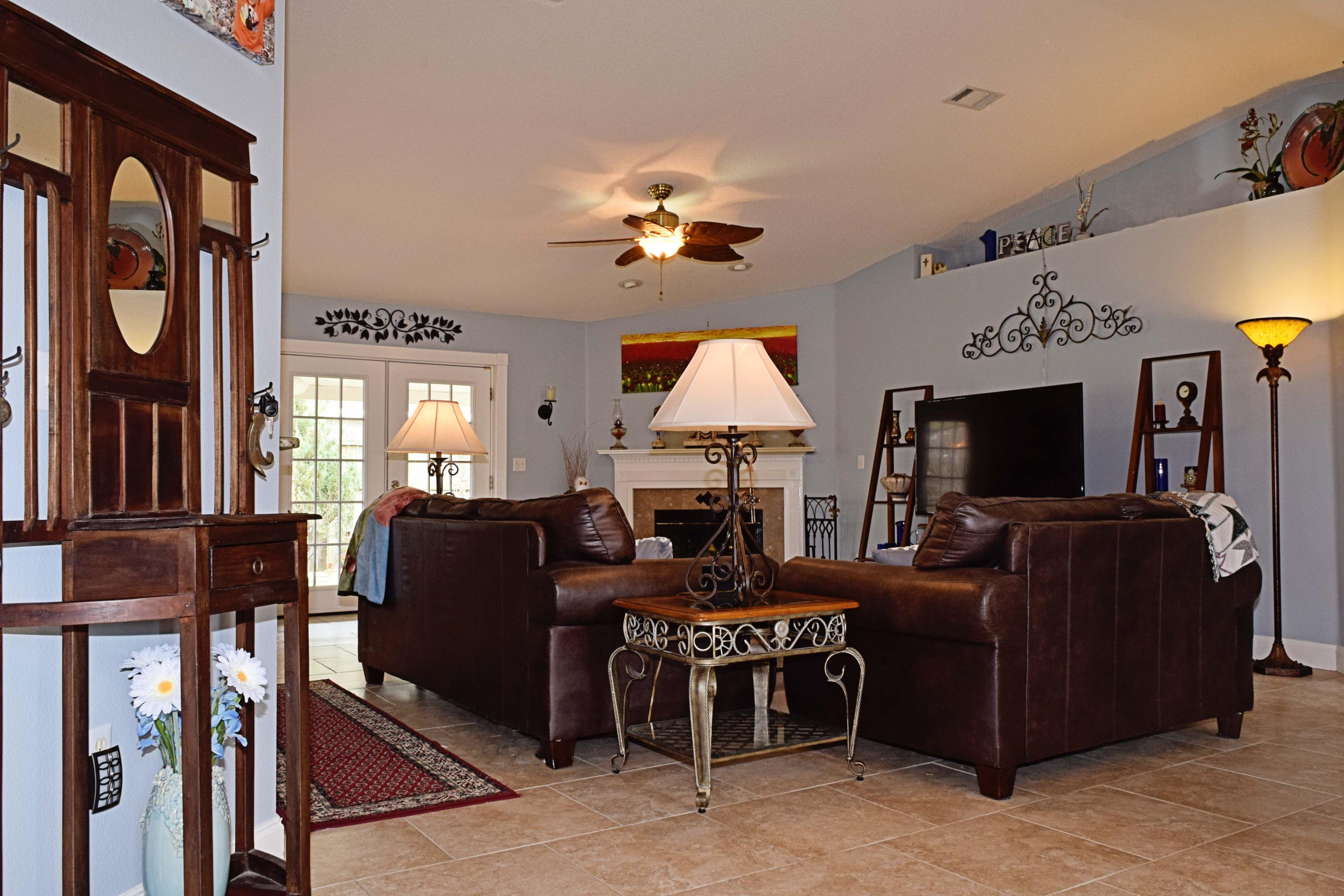 SAILBOAT COVE S/D - Residential