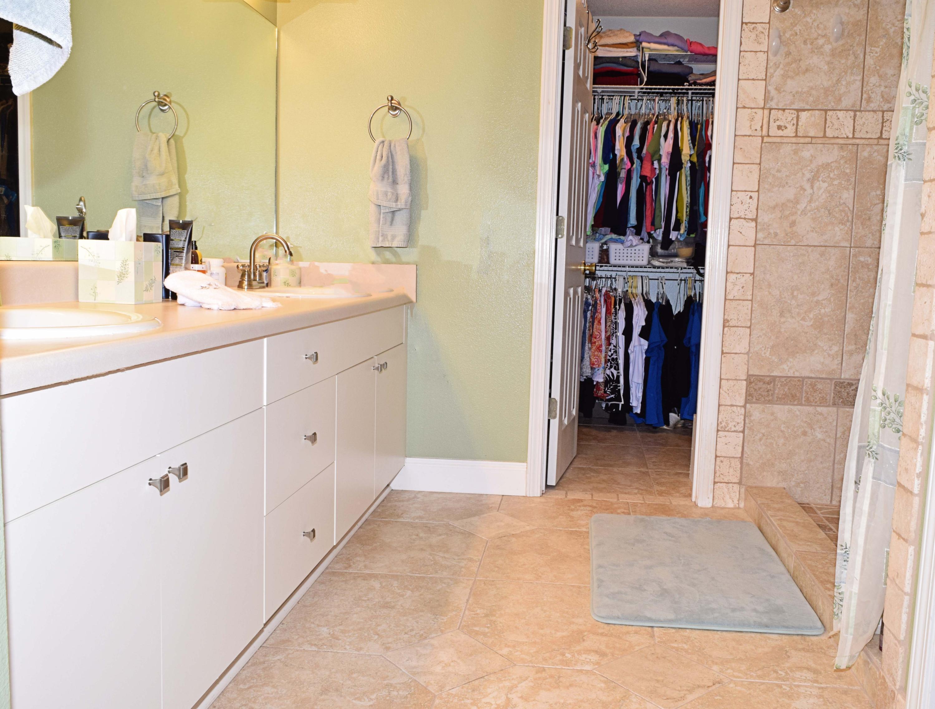 SAILBOAT COVE S/D - Residential