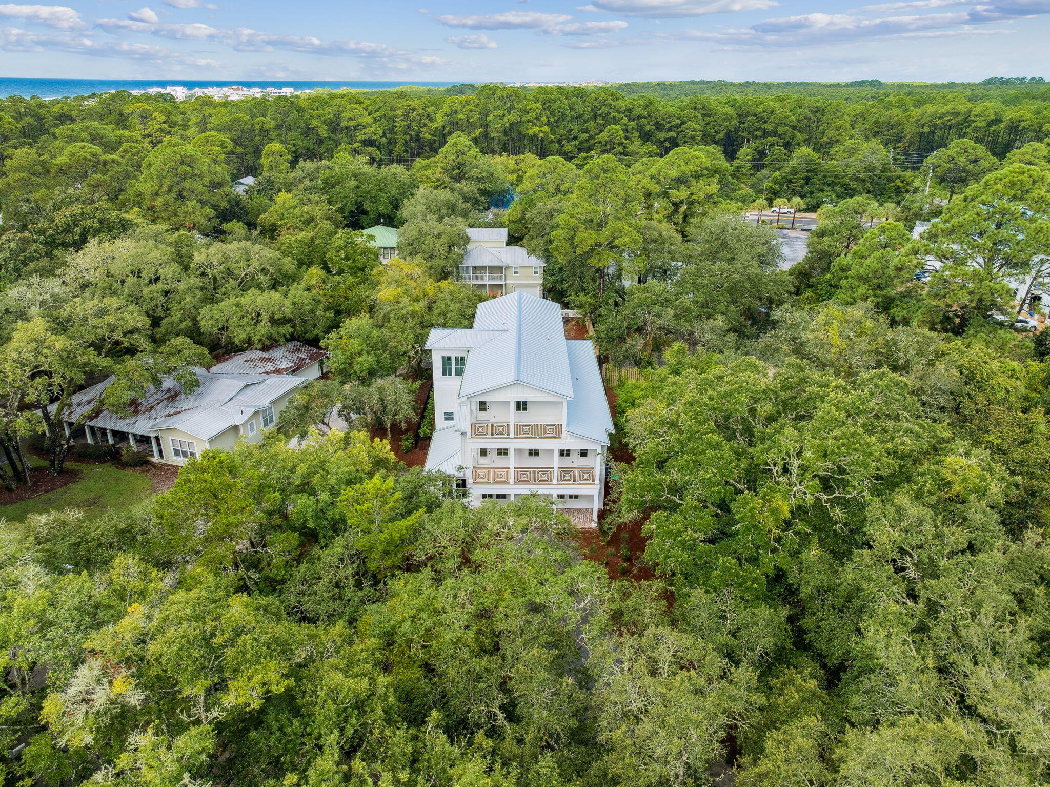 GRAYTON BEACH - Residential