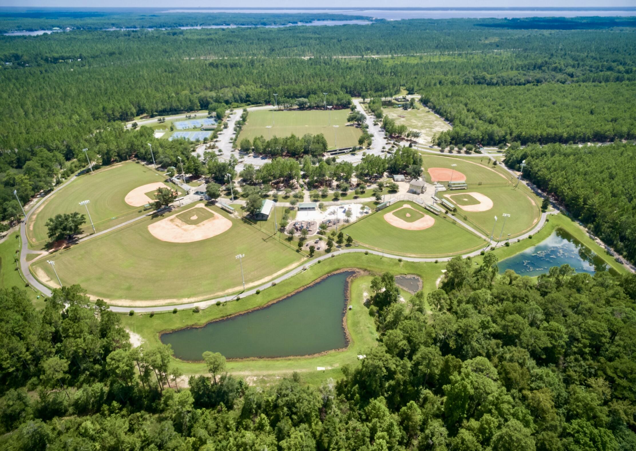 HAMMOCK BAY - Residential