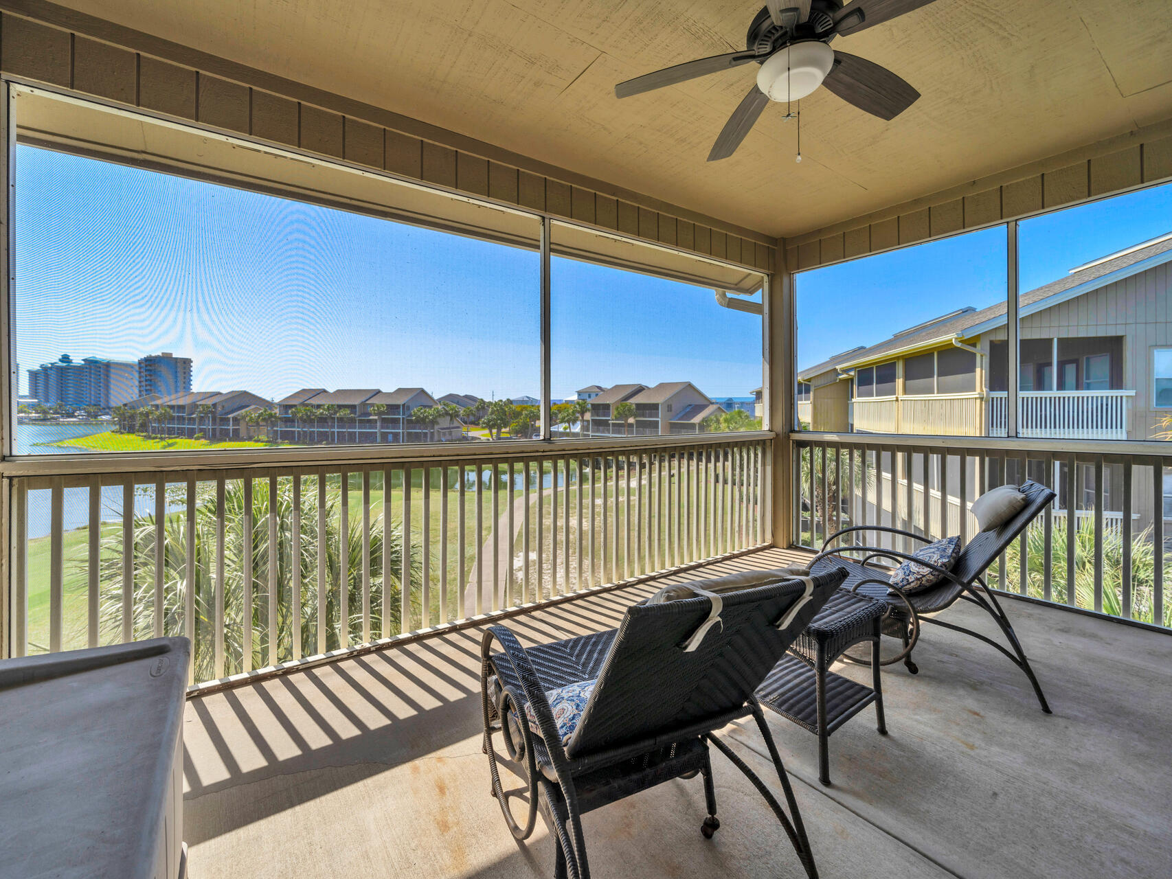 SEASCAPE CONDO PH 10 - Residential