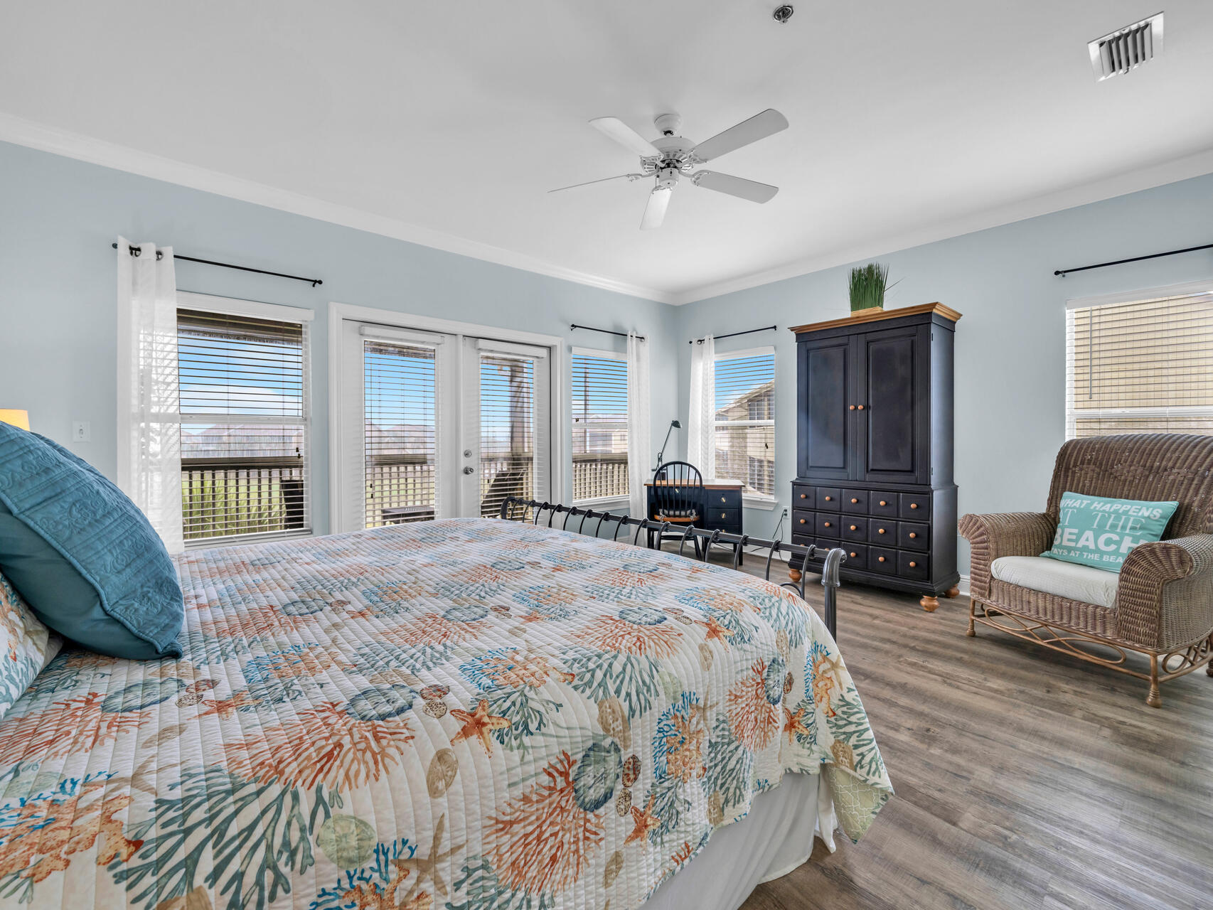 SEASCAPE CONDO PH 10 - Residential