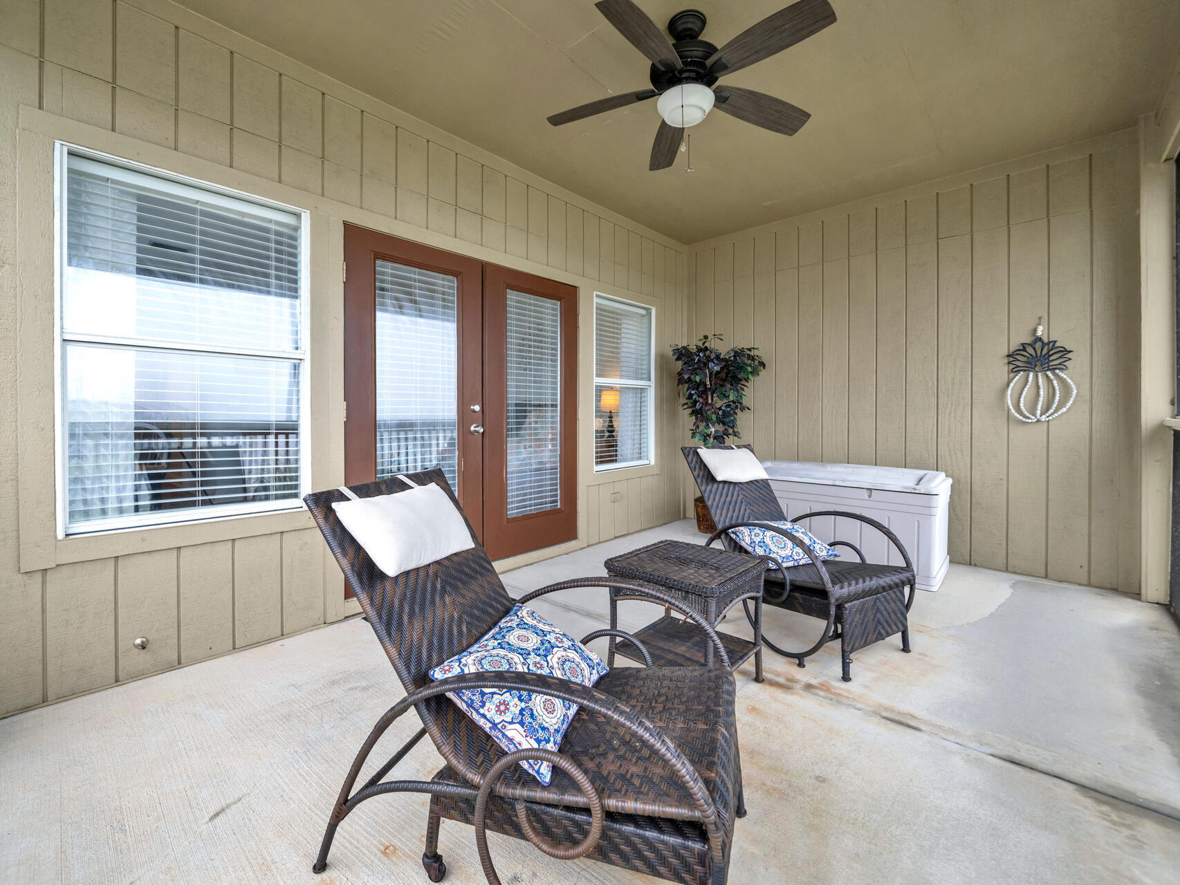 SEASCAPE CONDO PH 10 - Residential