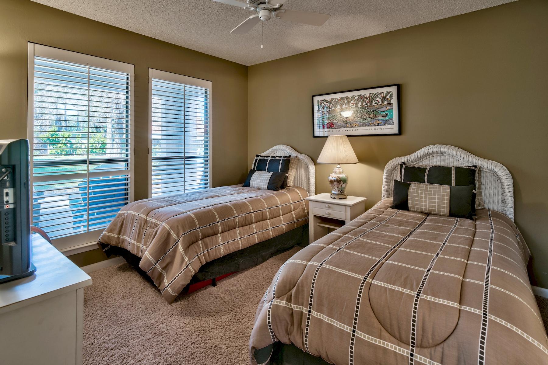 TOPS'L TENNIS VILLAGE - Residential