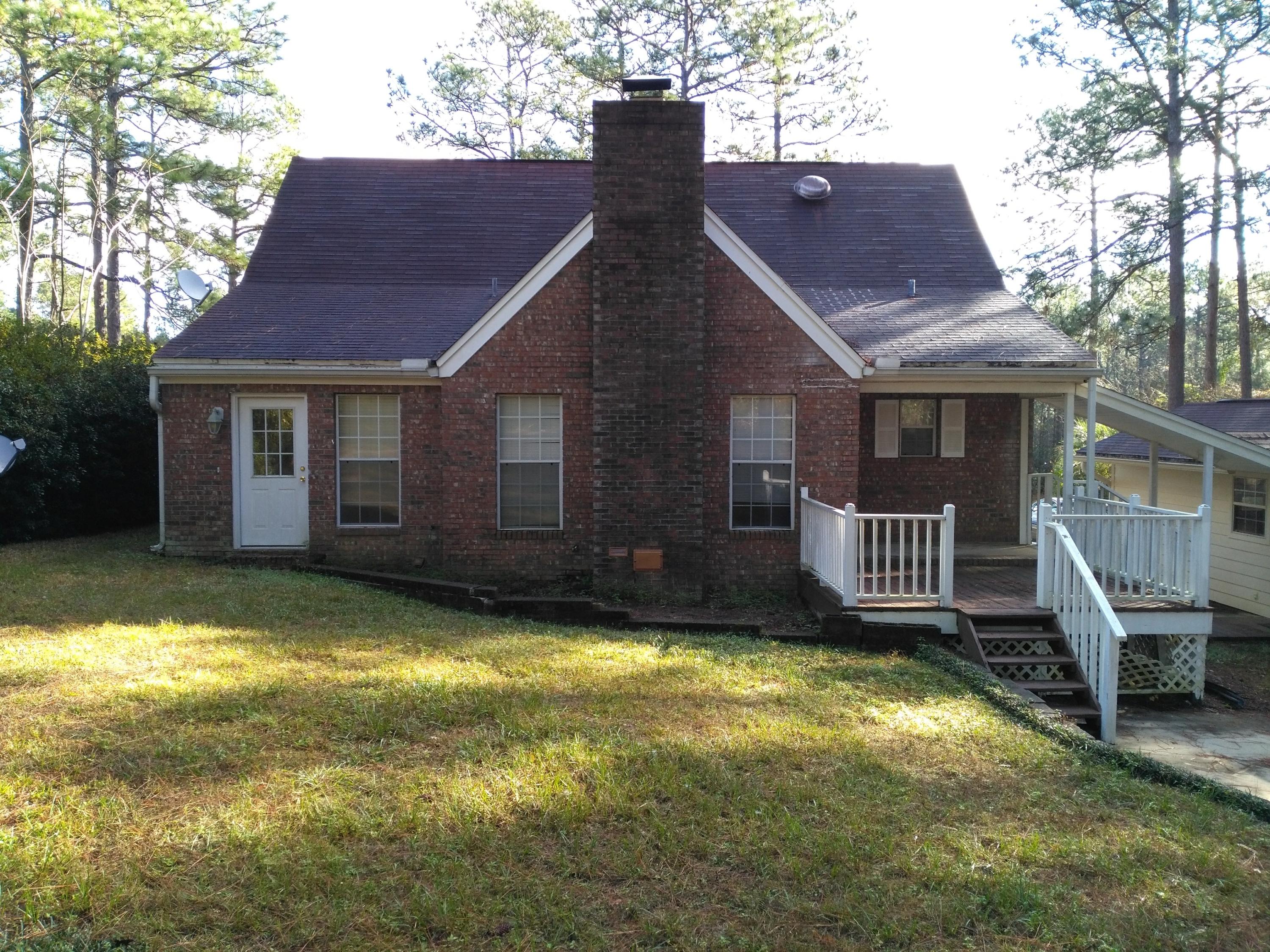 PINE SHORES - Residential