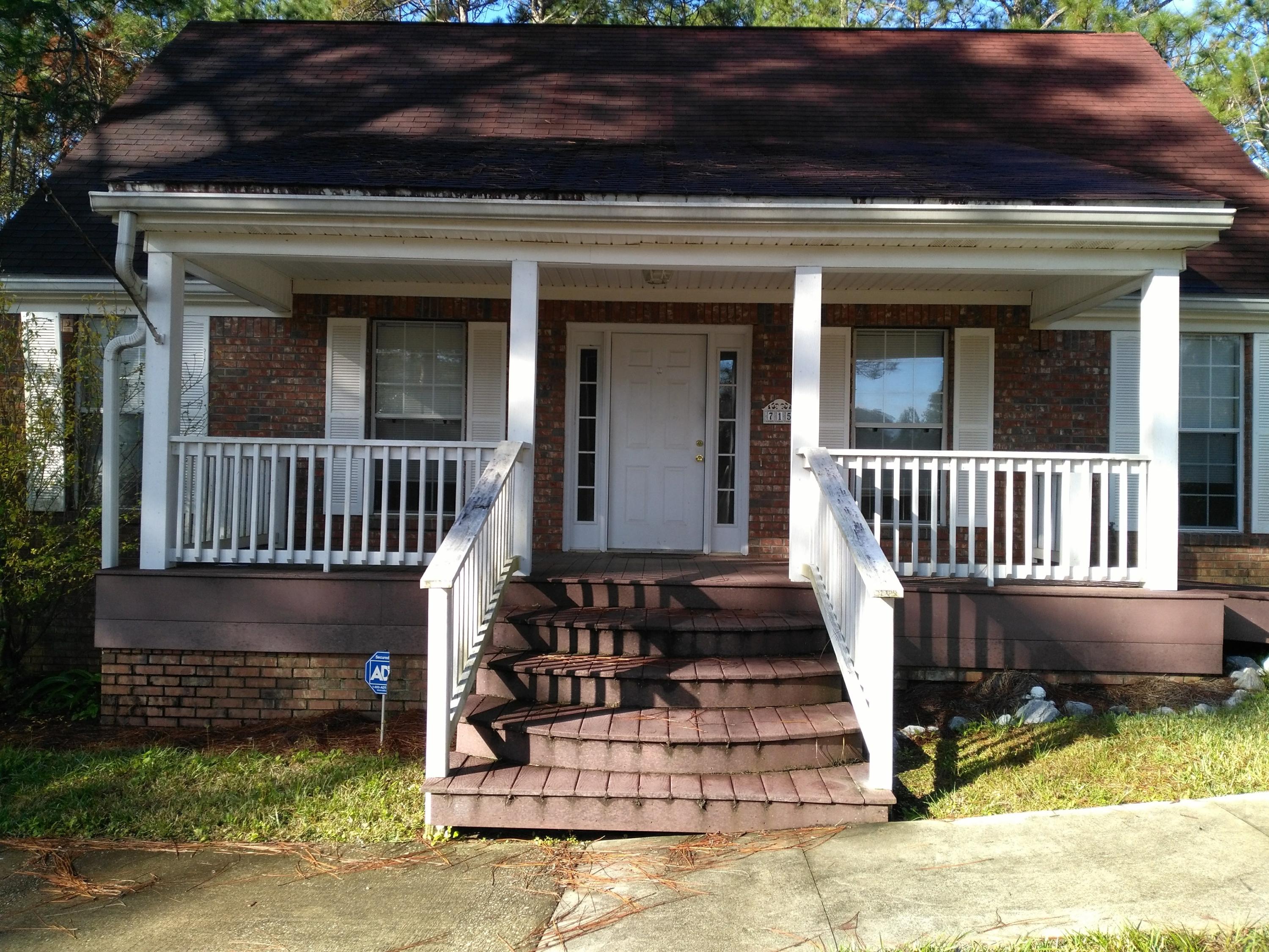 PINE SHORES - Residential