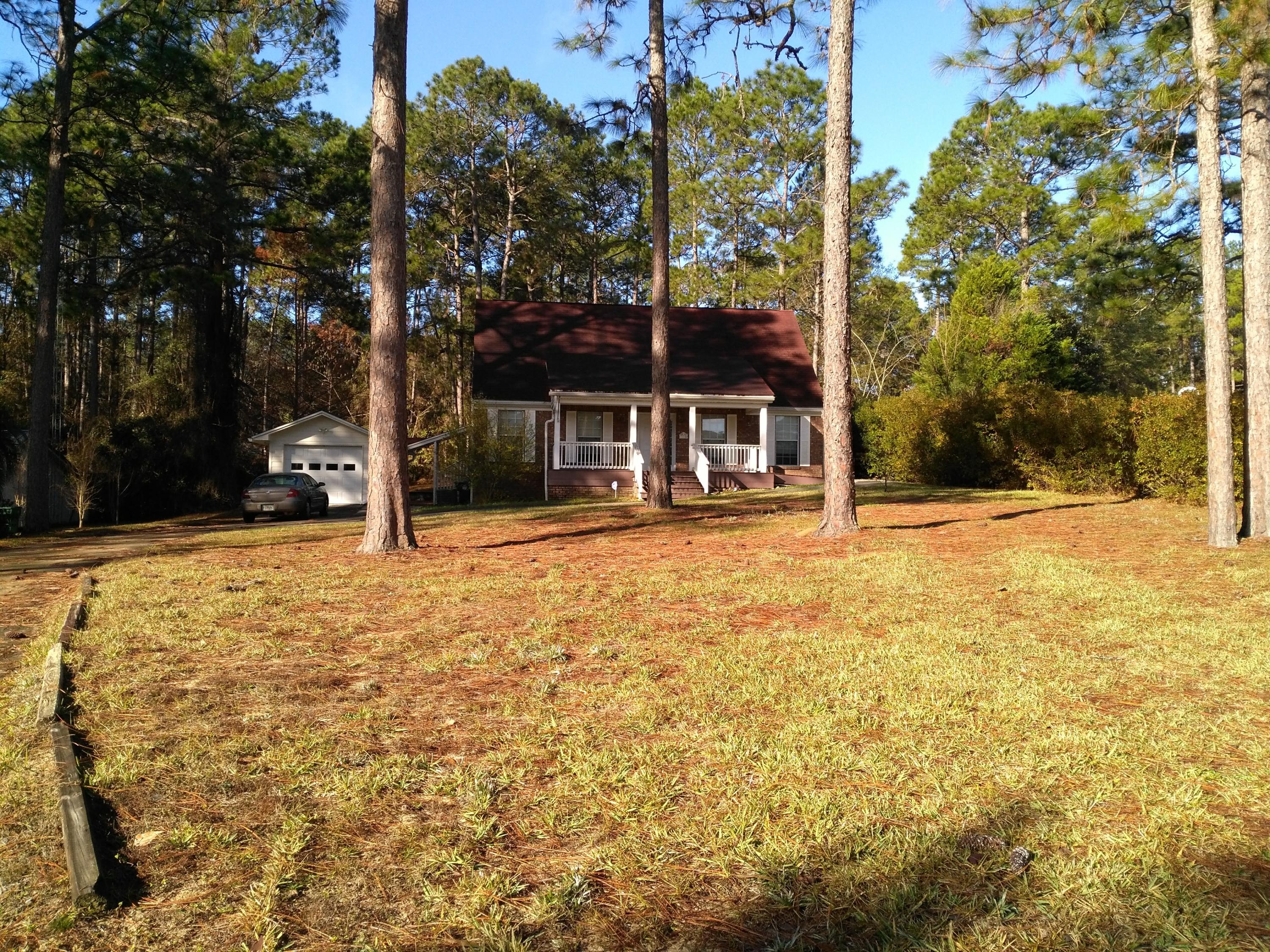 PINE SHORES - Residential