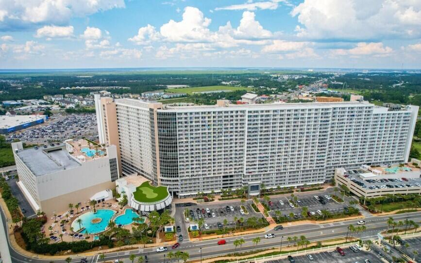 Laketown Wharf - Residential