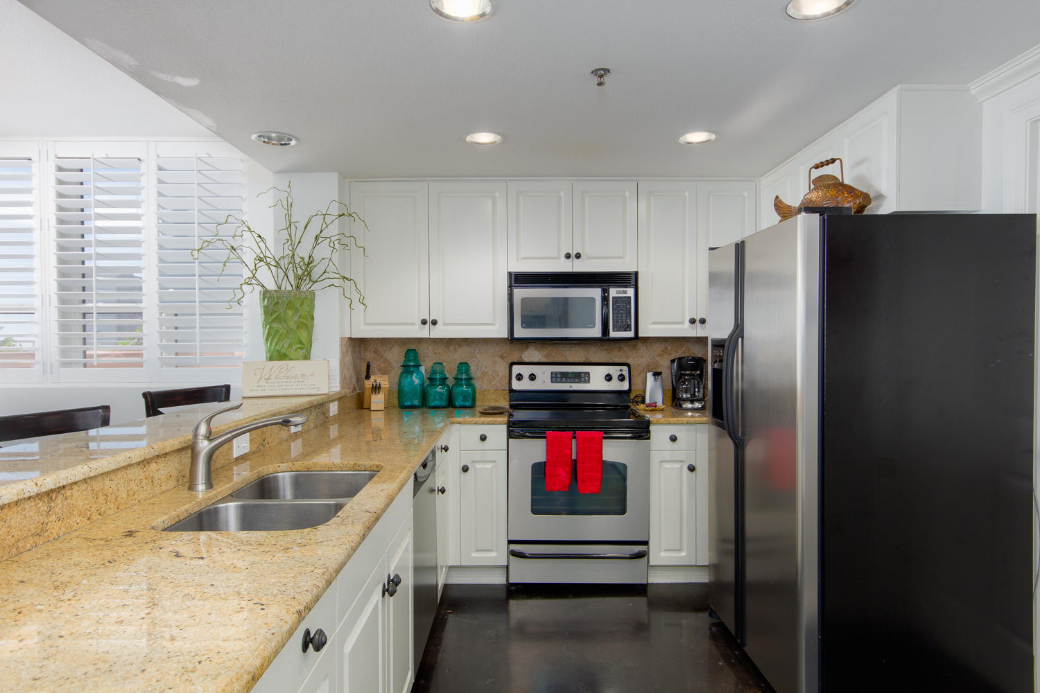 STERLING SHORES - Residential