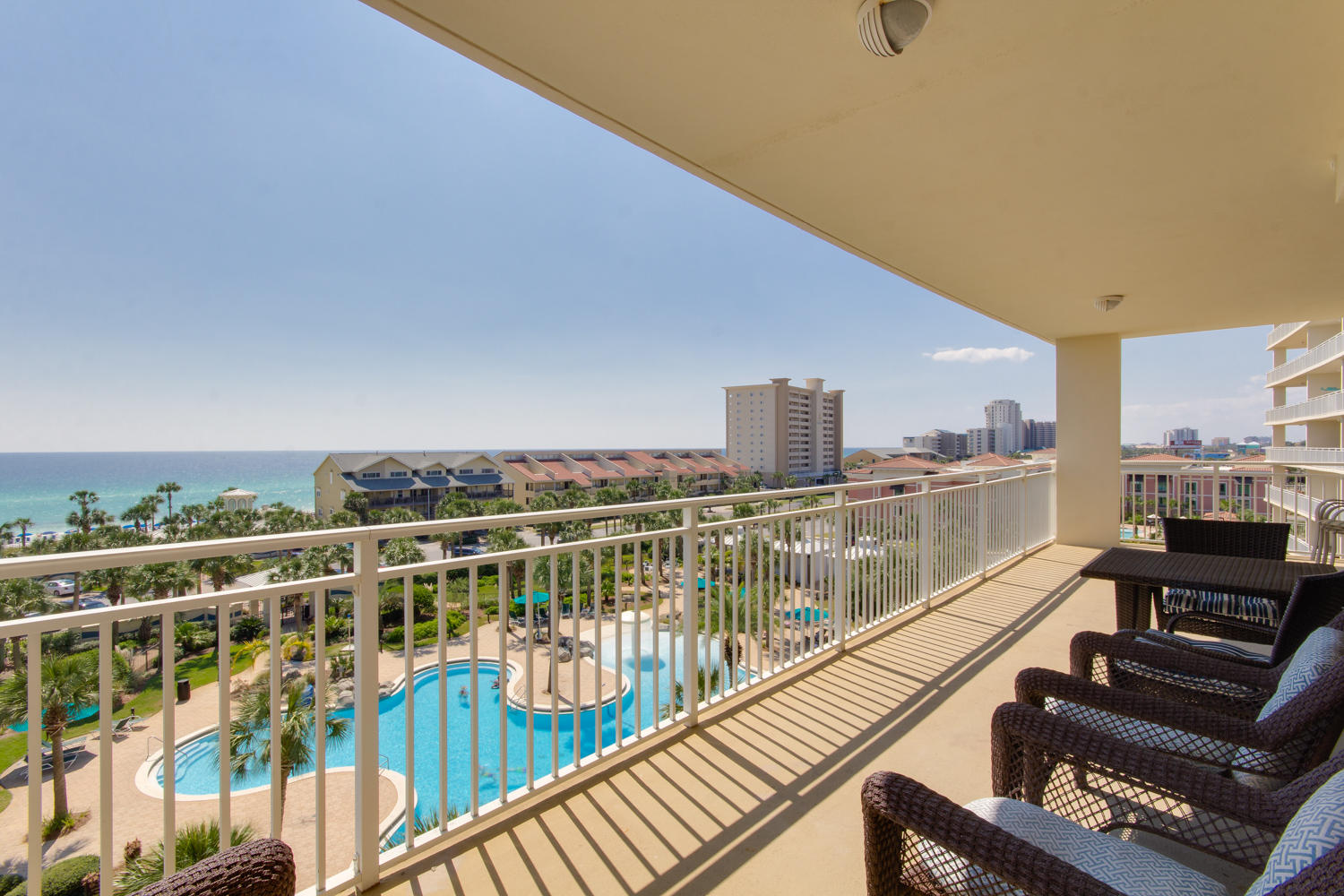 STERLING SHORES - Residential