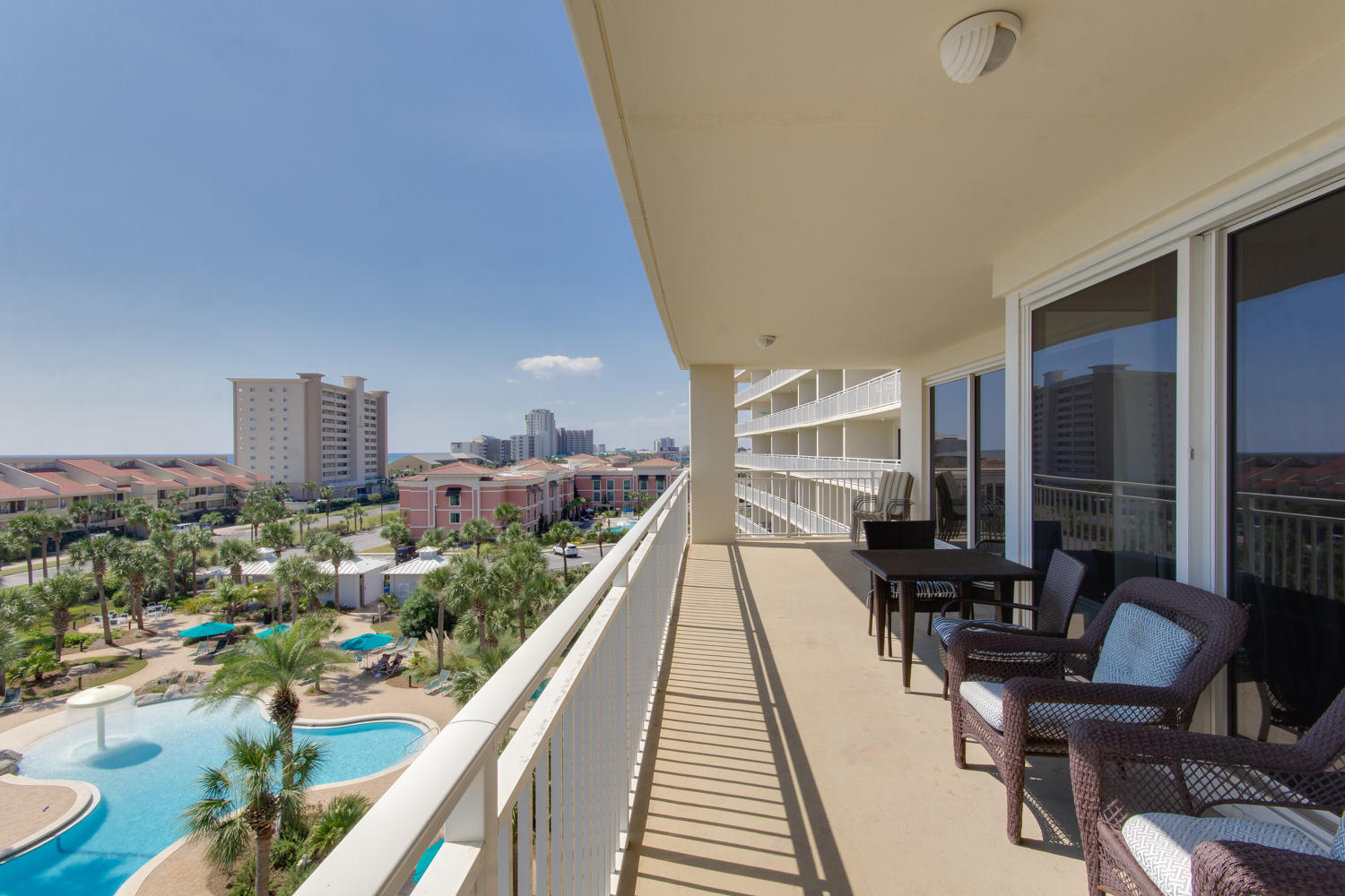 STERLING SHORES - Residential