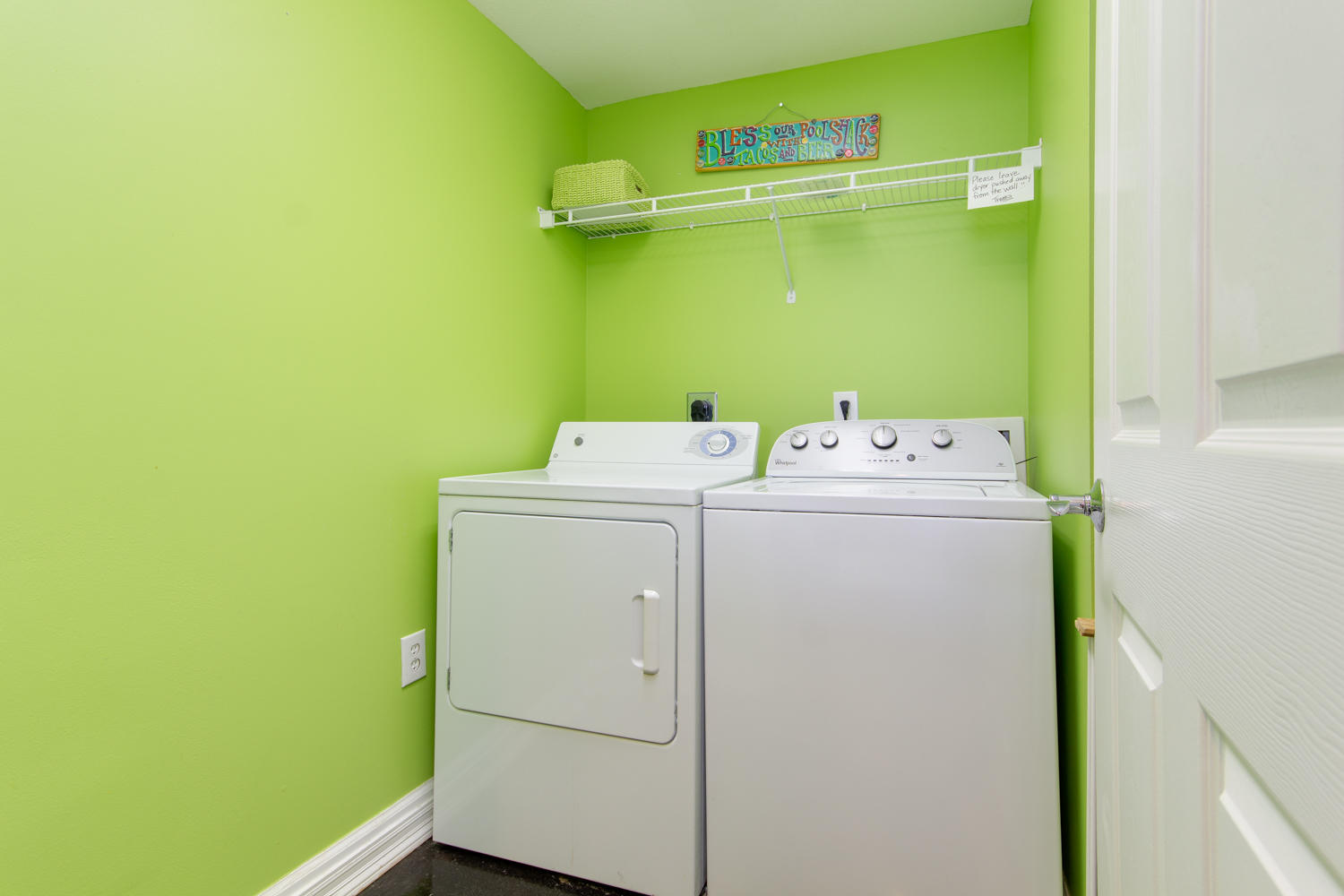 STERLING SHORES - Residential