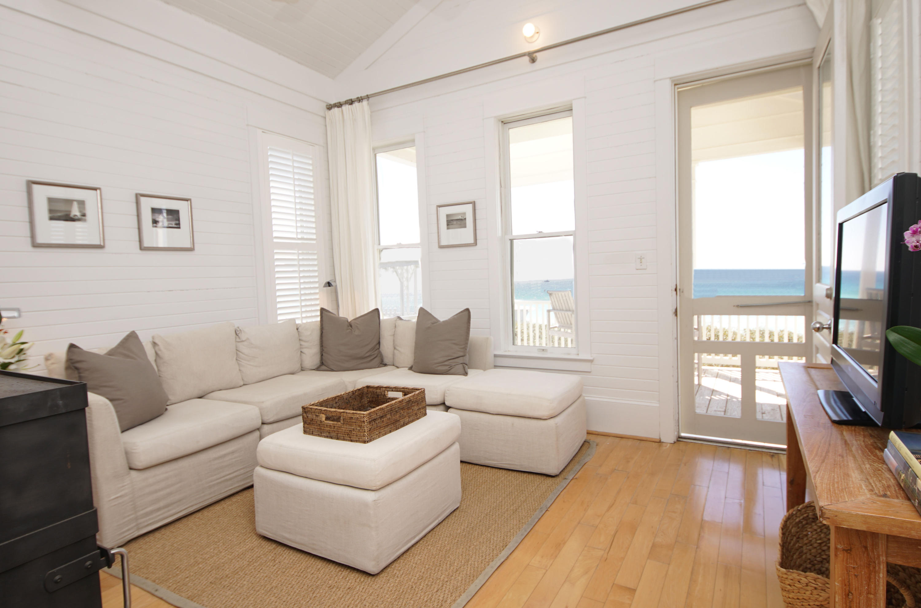 SEASIDE 16 - Residential