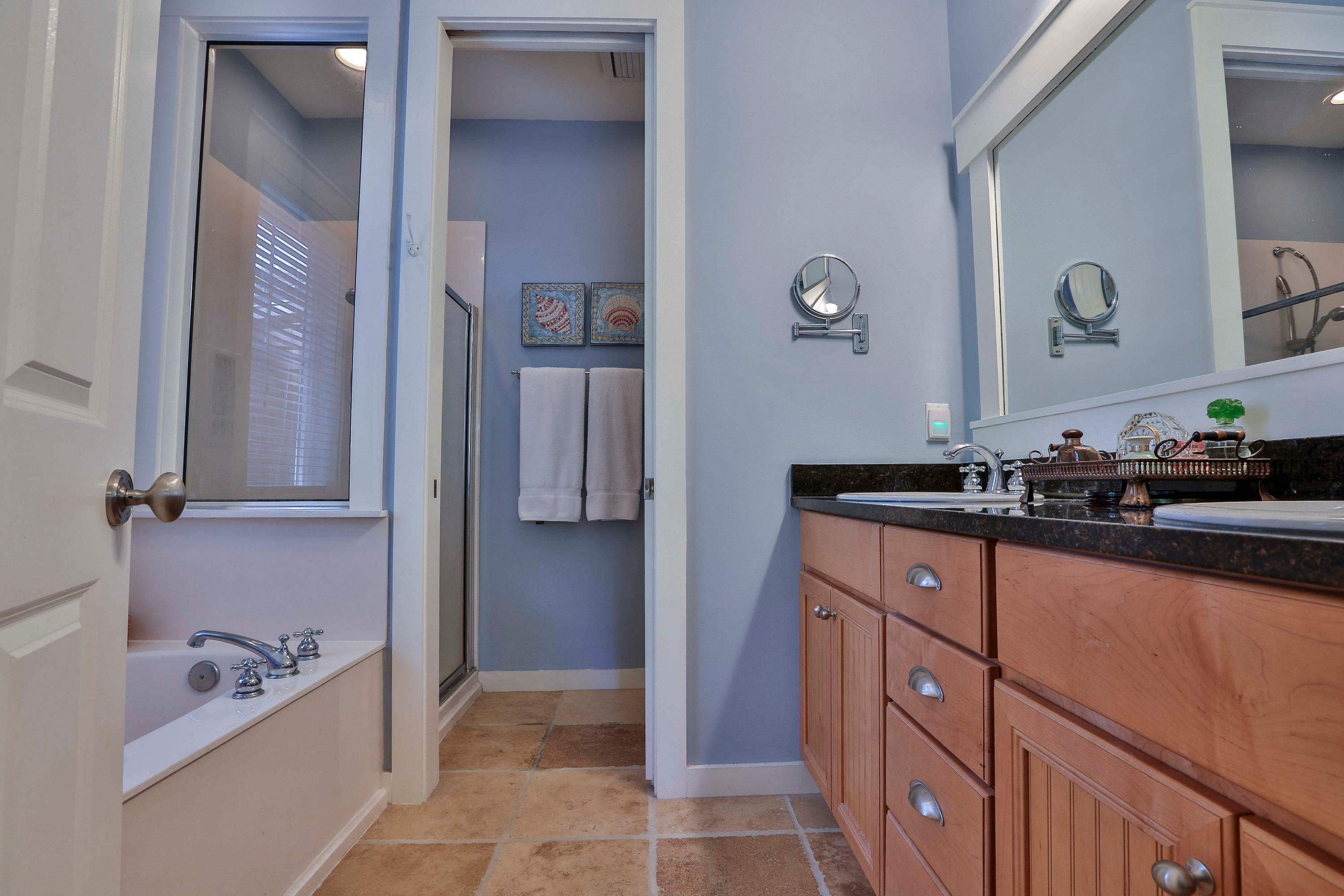 LAUREL GROVE - Residential