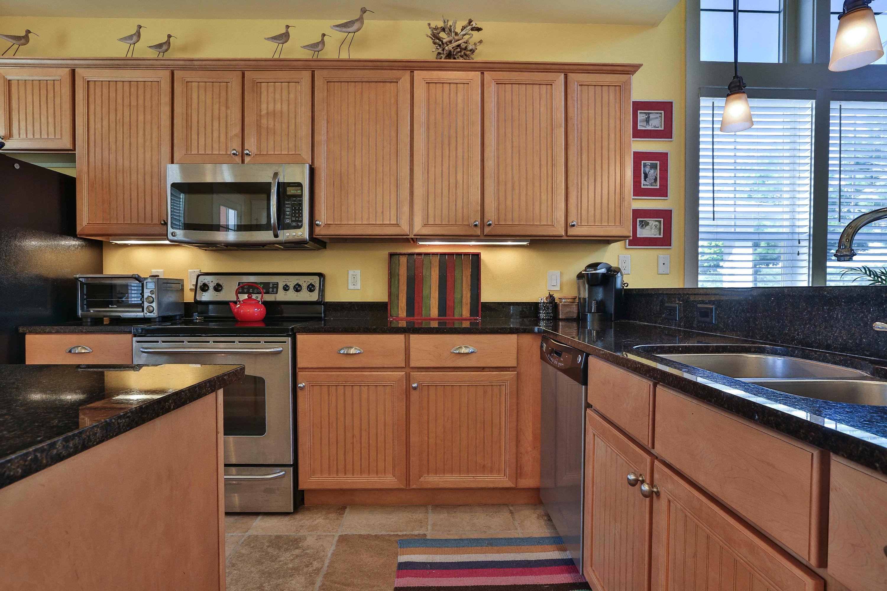 LAUREL GROVE - Residential