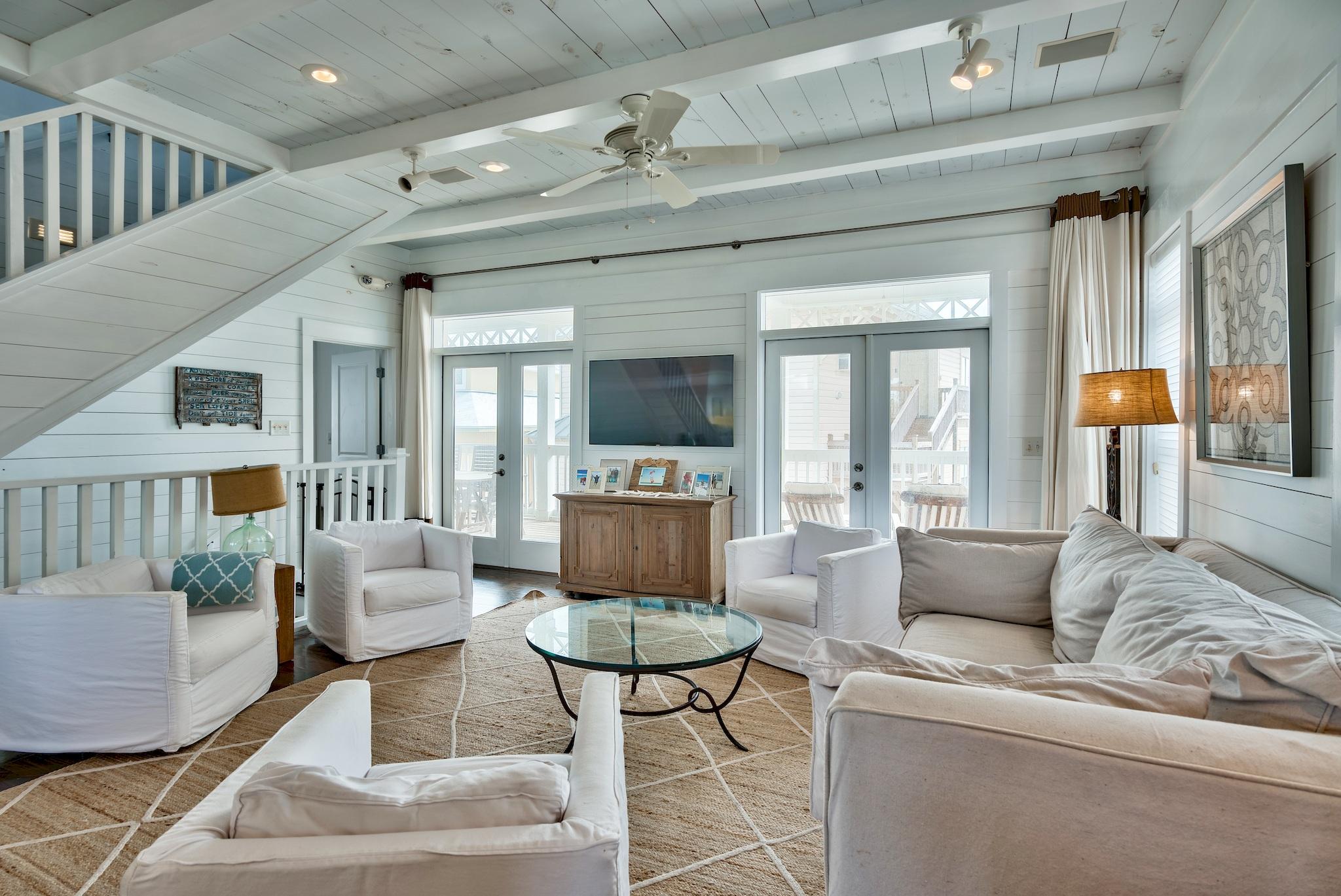 SUMMER'S EDGE - Residential