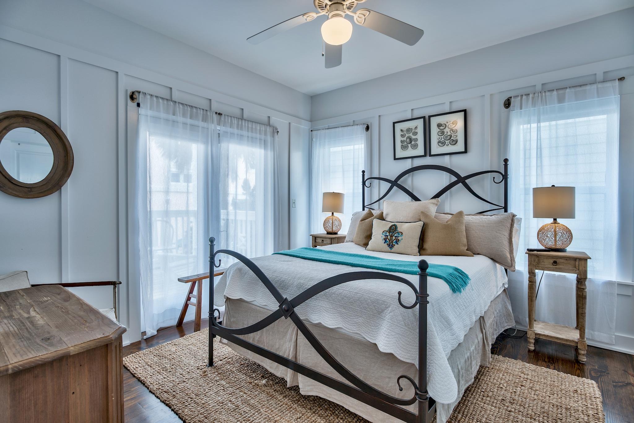 SUMMER'S EDGE - Residential