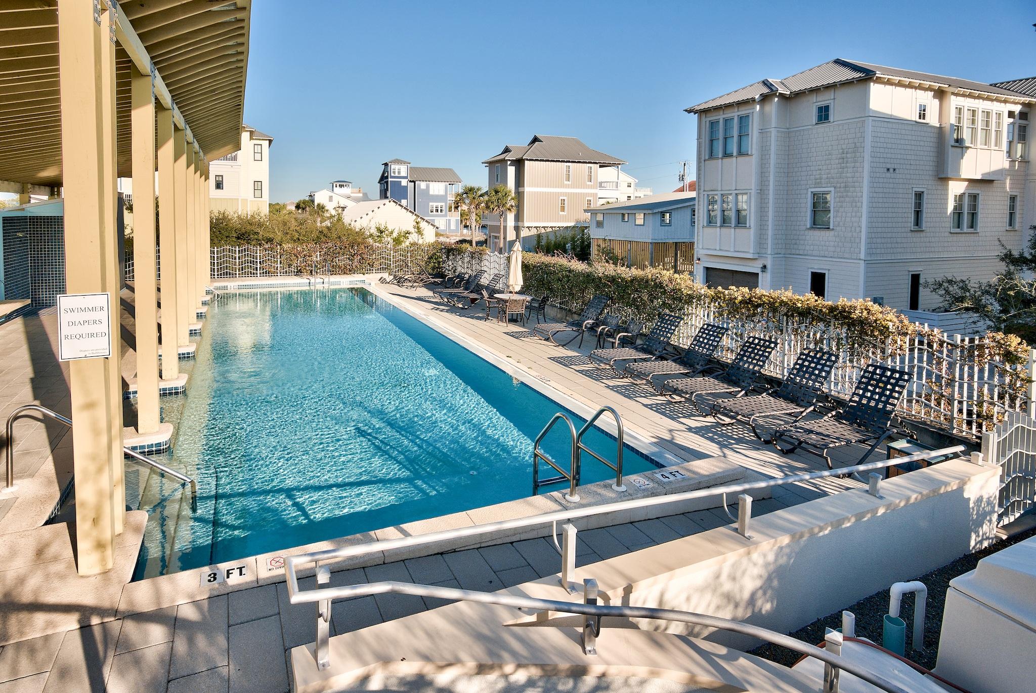 SUMMER'S EDGE - Residential