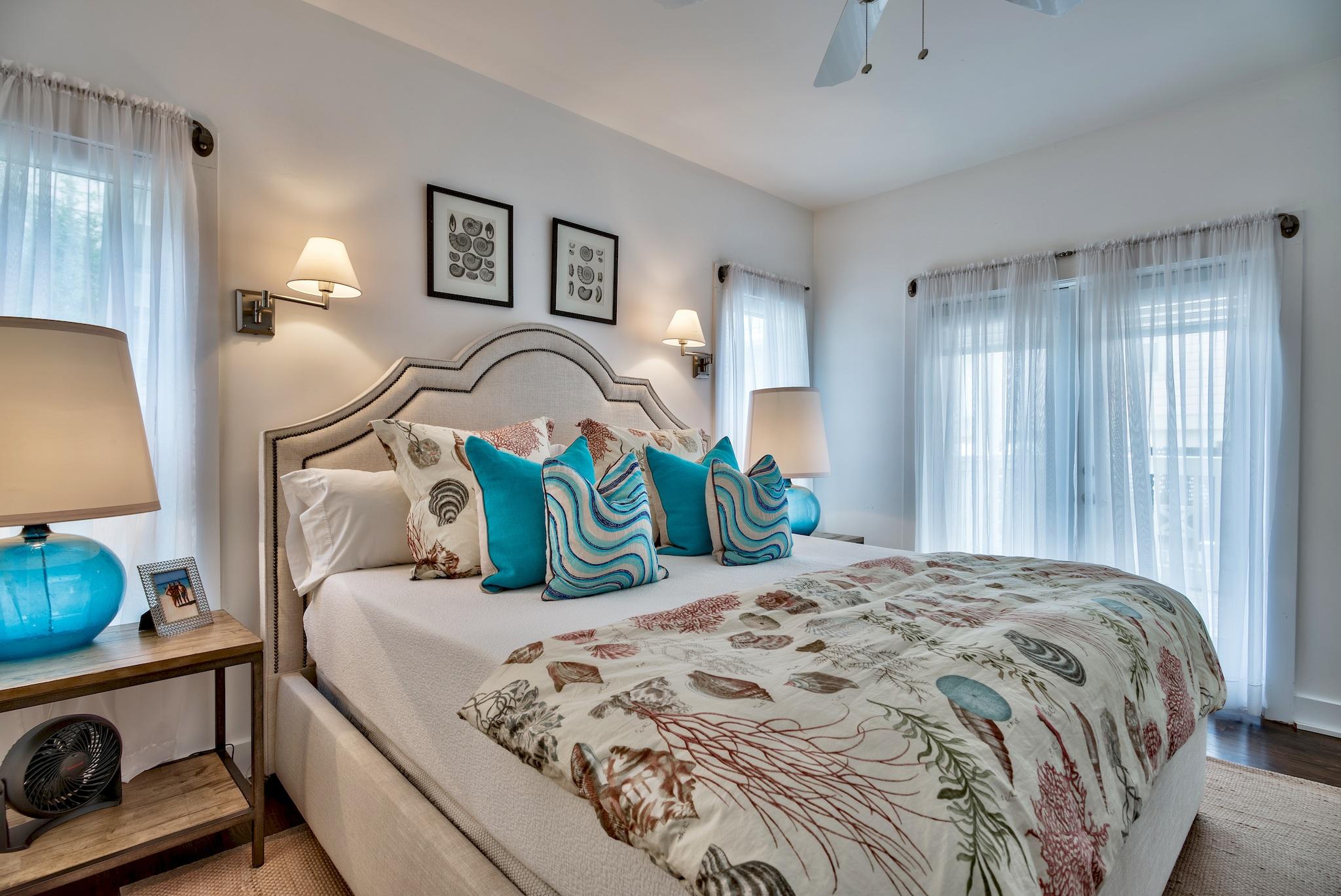 SUMMER'S EDGE - Residential