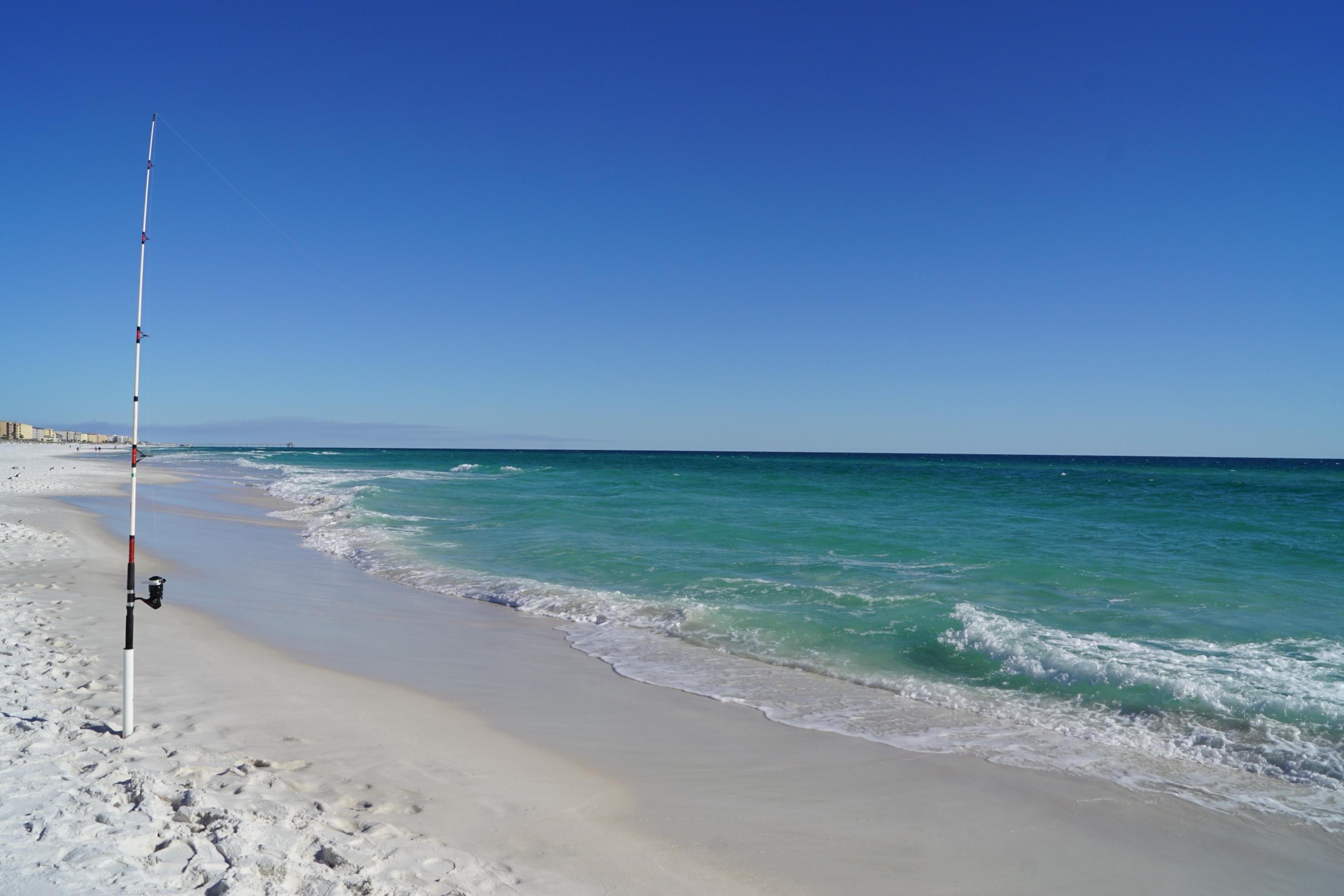 SUMMER'S EDGE - Residential