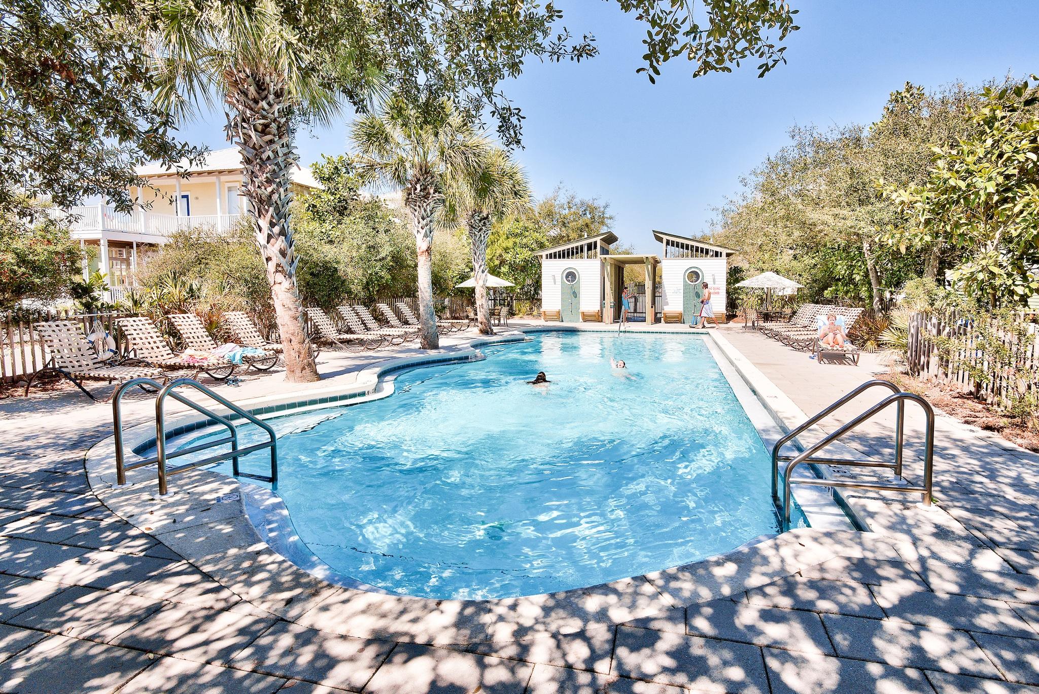 SUMMER'S EDGE - Residential