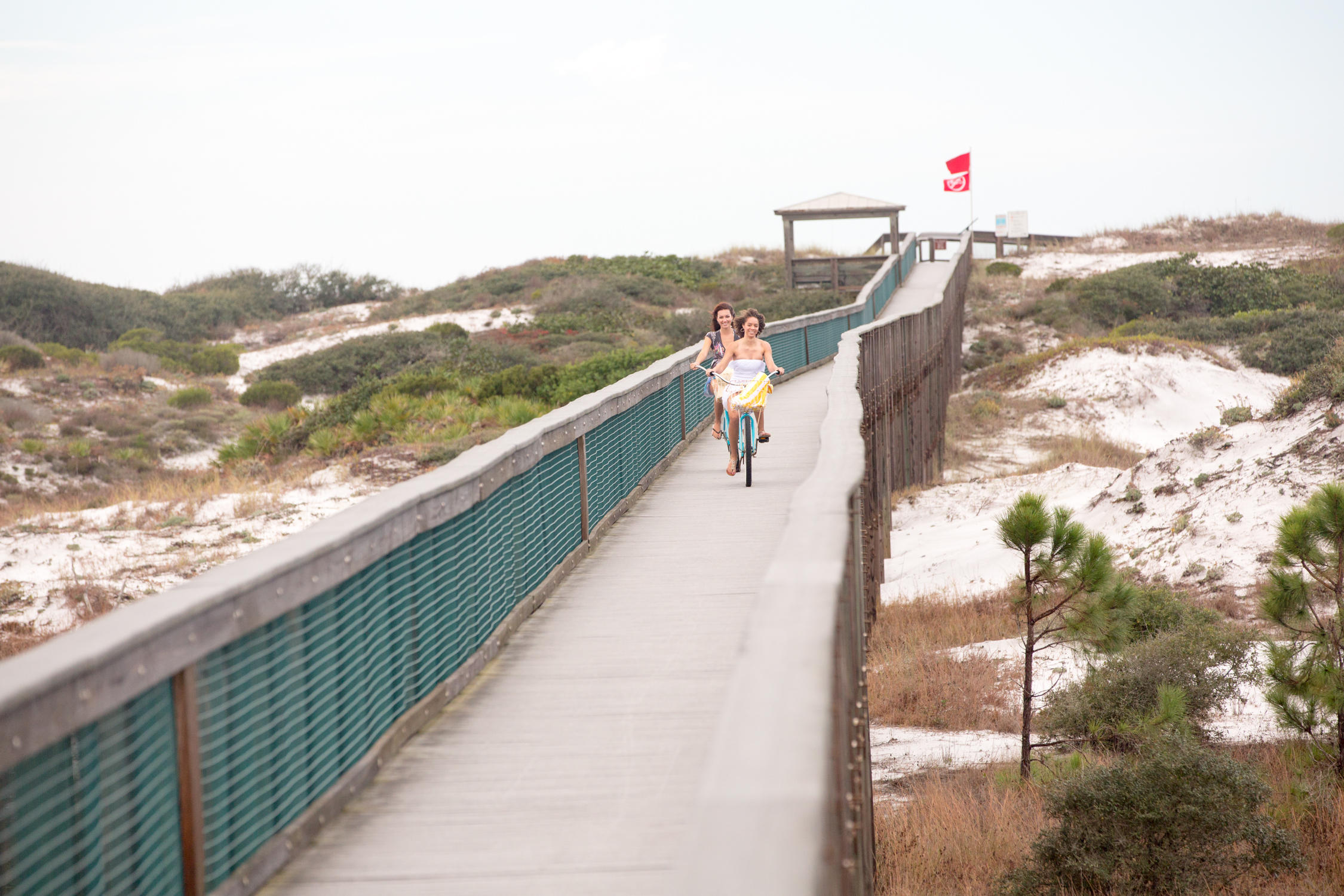 SUMMER'S EDGE - Residential