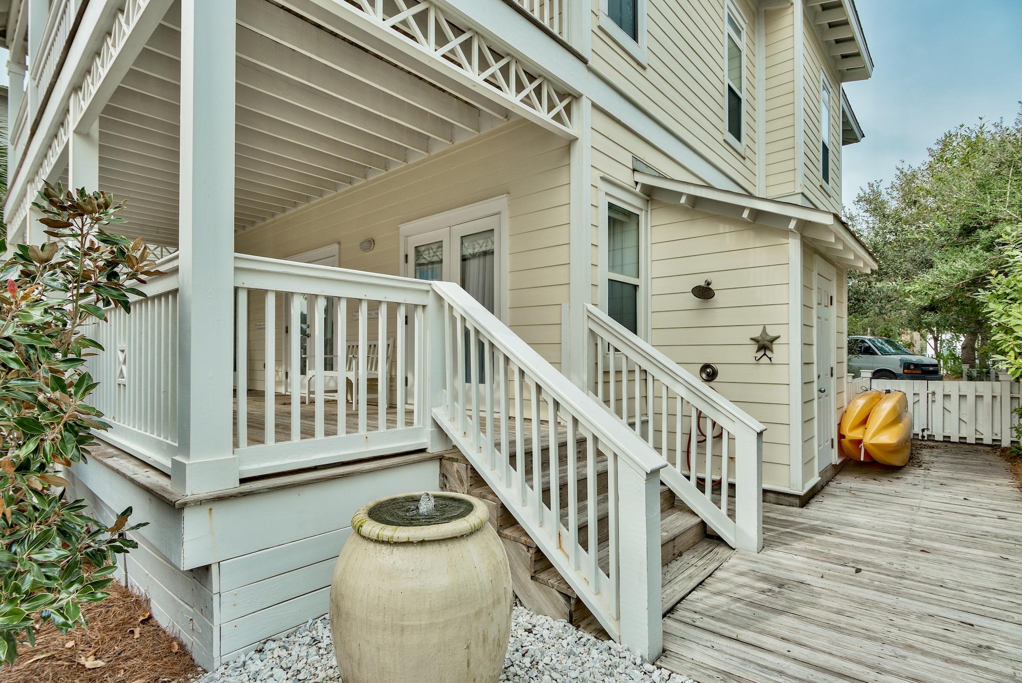 SUMMER'S EDGE - Residential