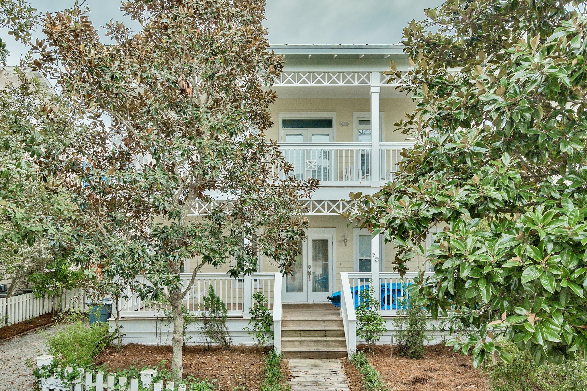 SUMMER'S EDGE - Residential