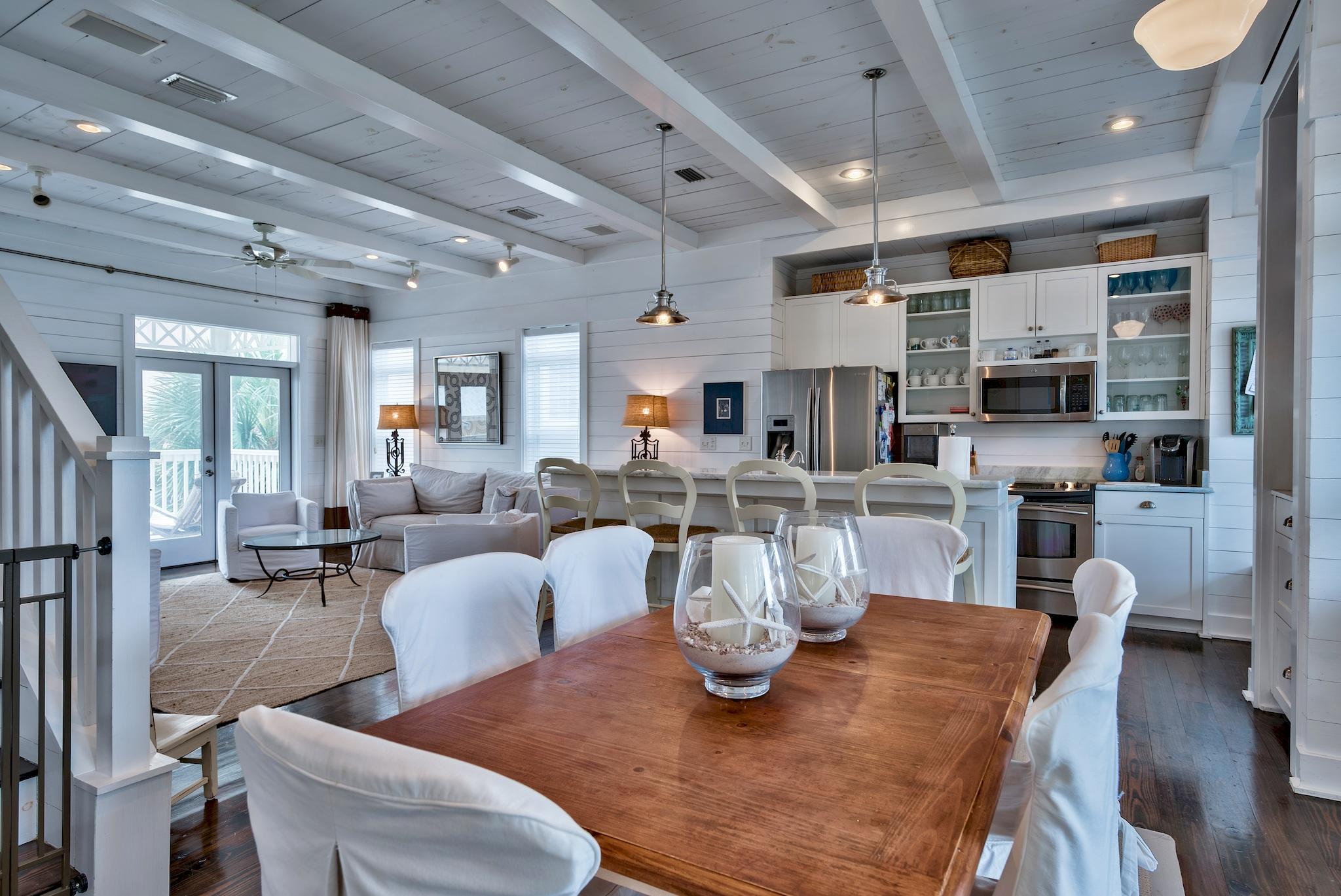 SUMMER'S EDGE - Residential