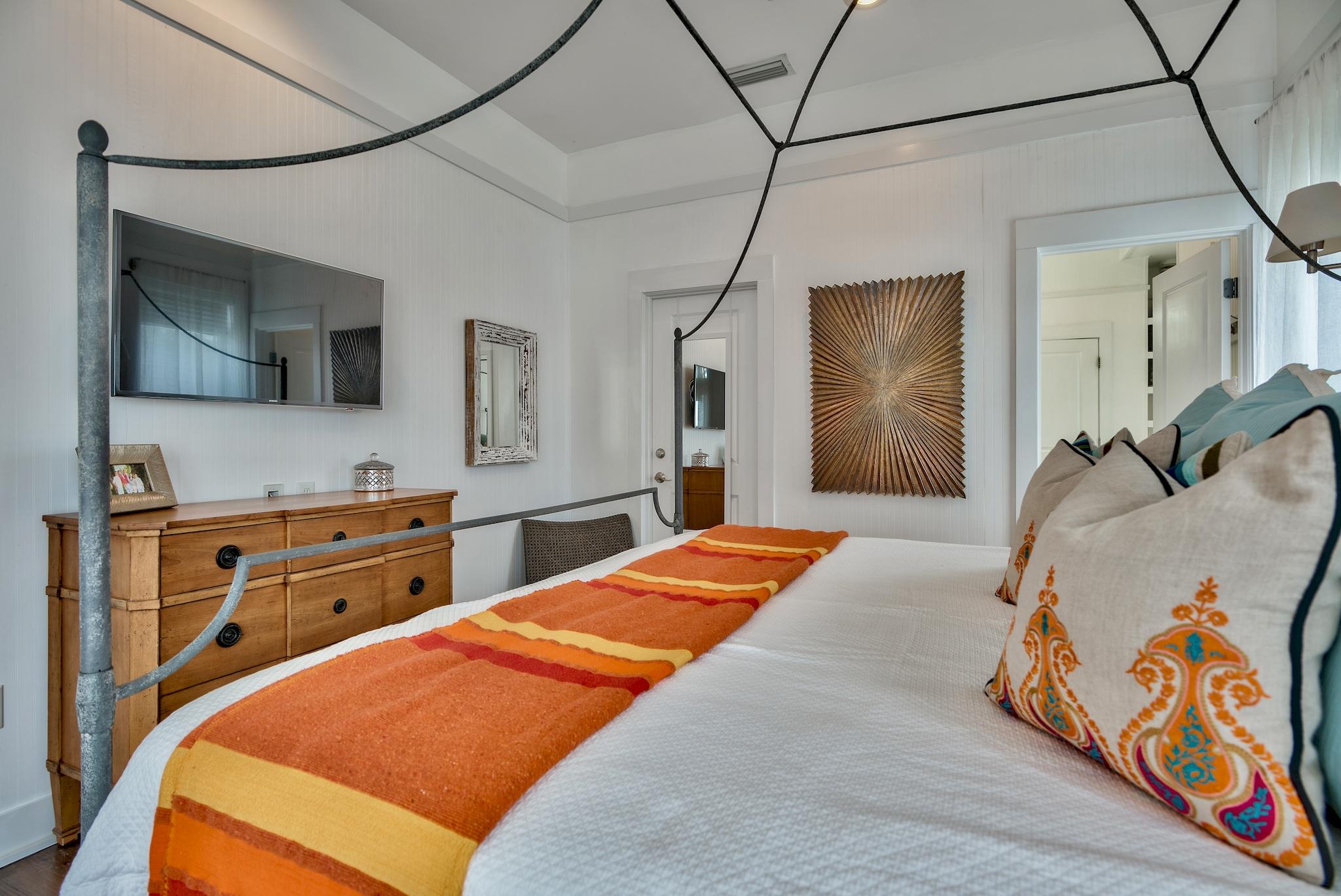 SUMMER'S EDGE - Residential